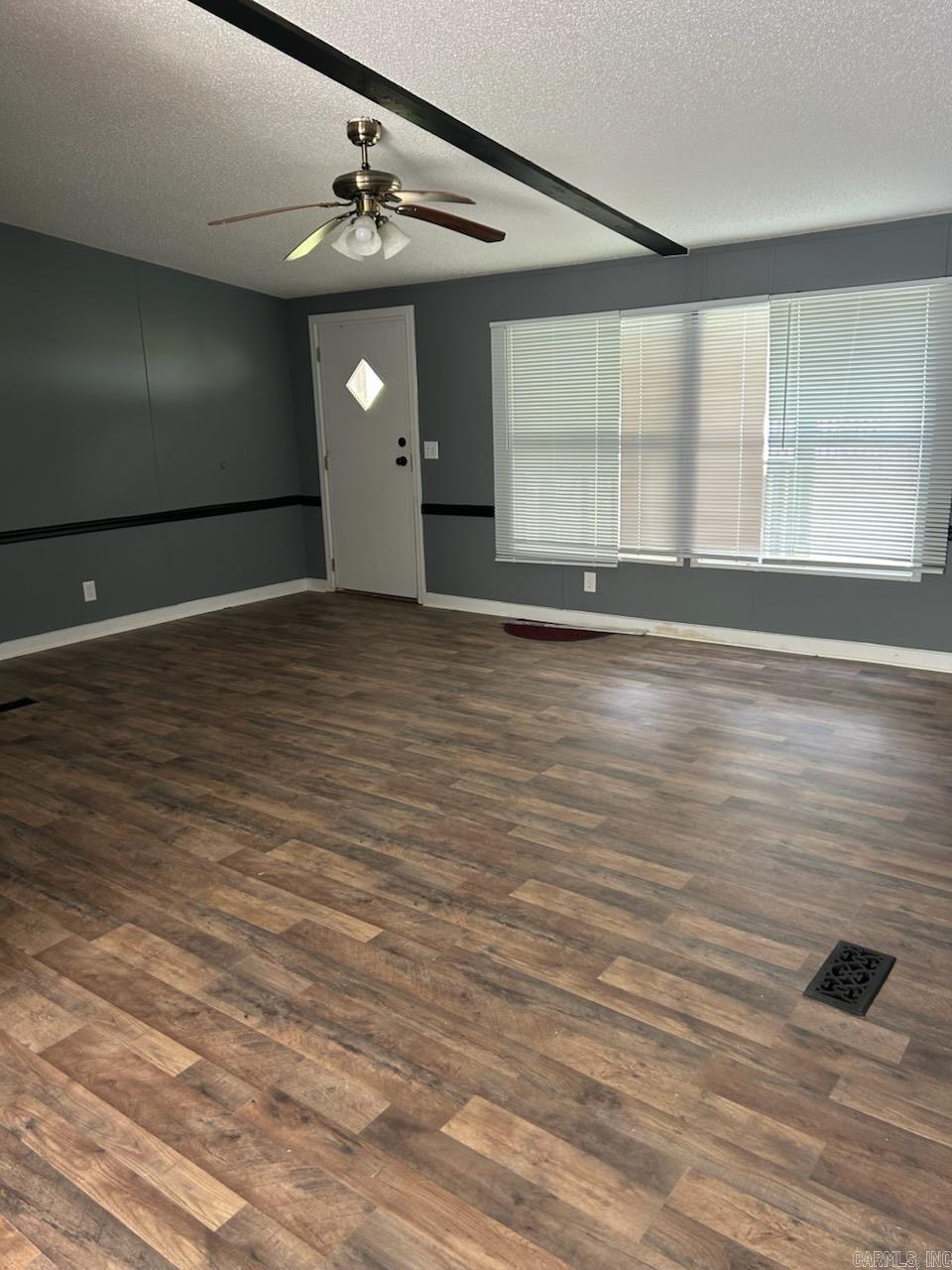 25525  Sunshine  Hensley, AR