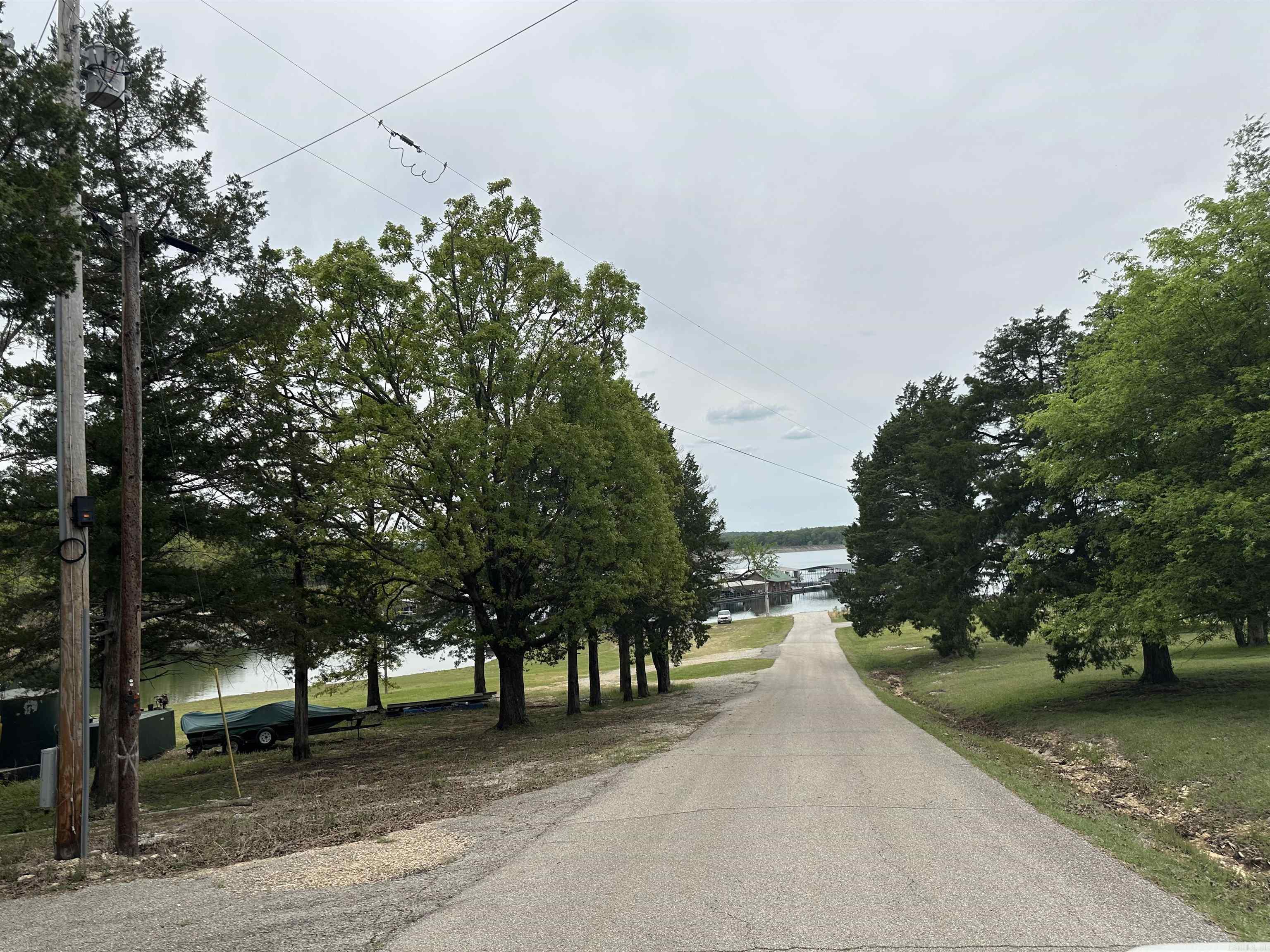 446  MC 124  Oakland, AR