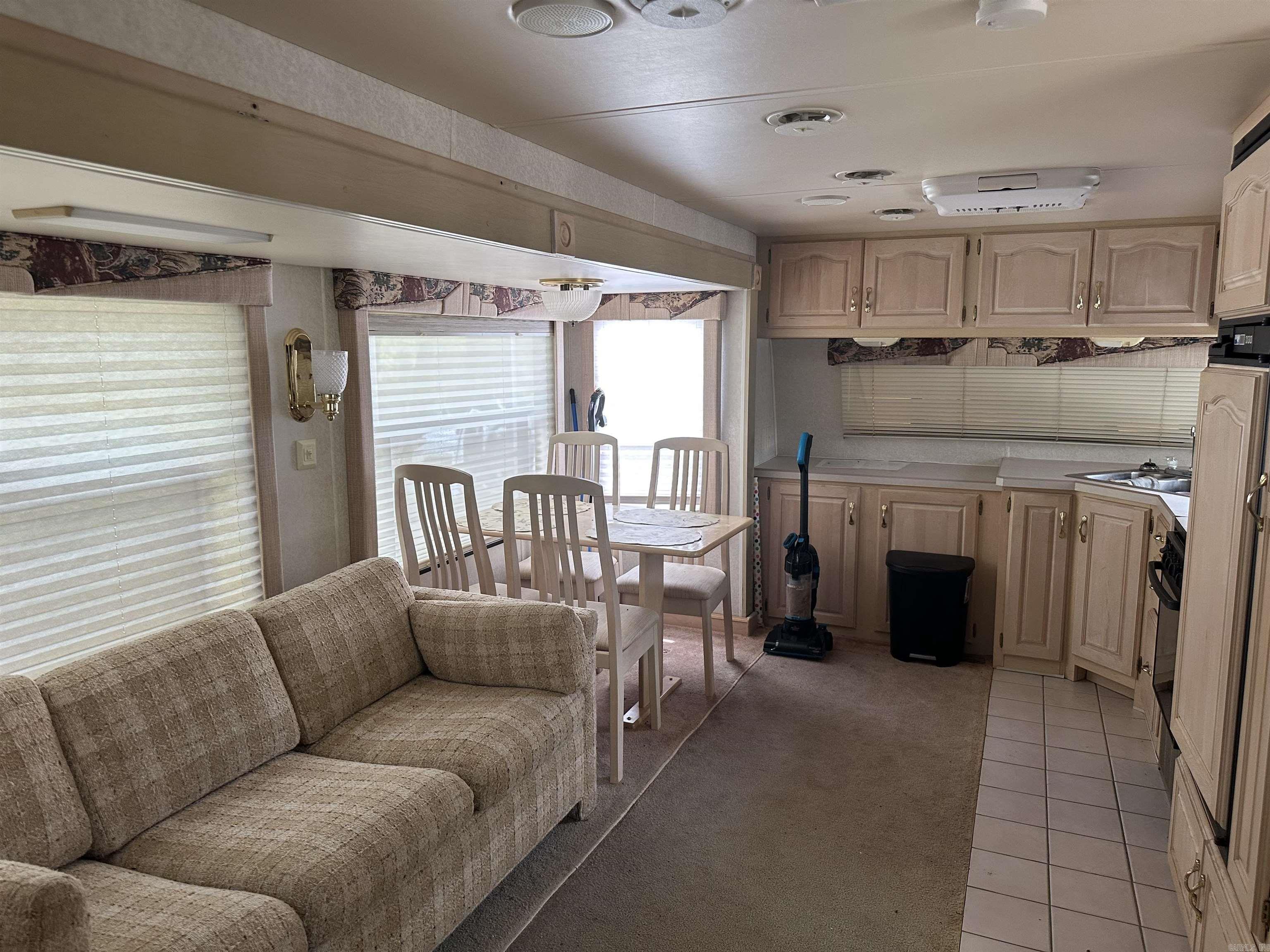 446  MC 124  Oakland, AR