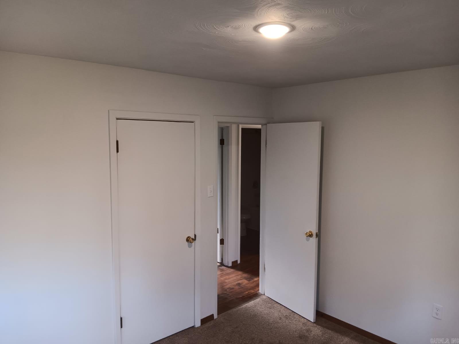 160  Hiawatha  Cherokee Village, AR