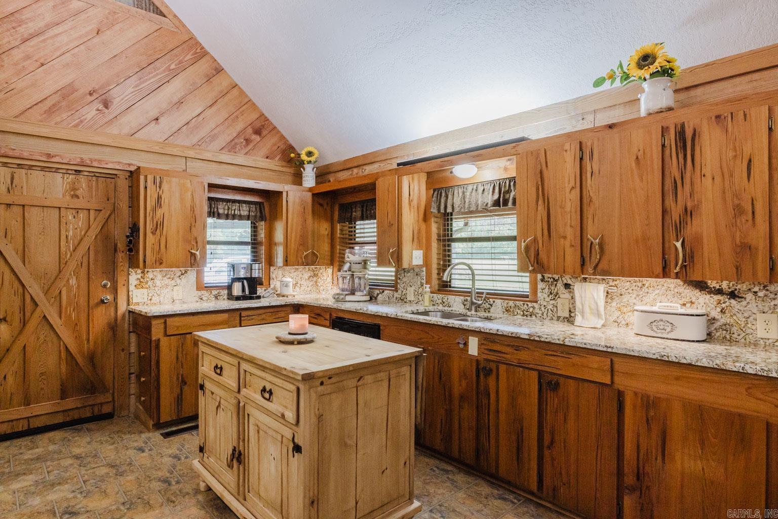 263  Jenkins Ln  Malvern, AR