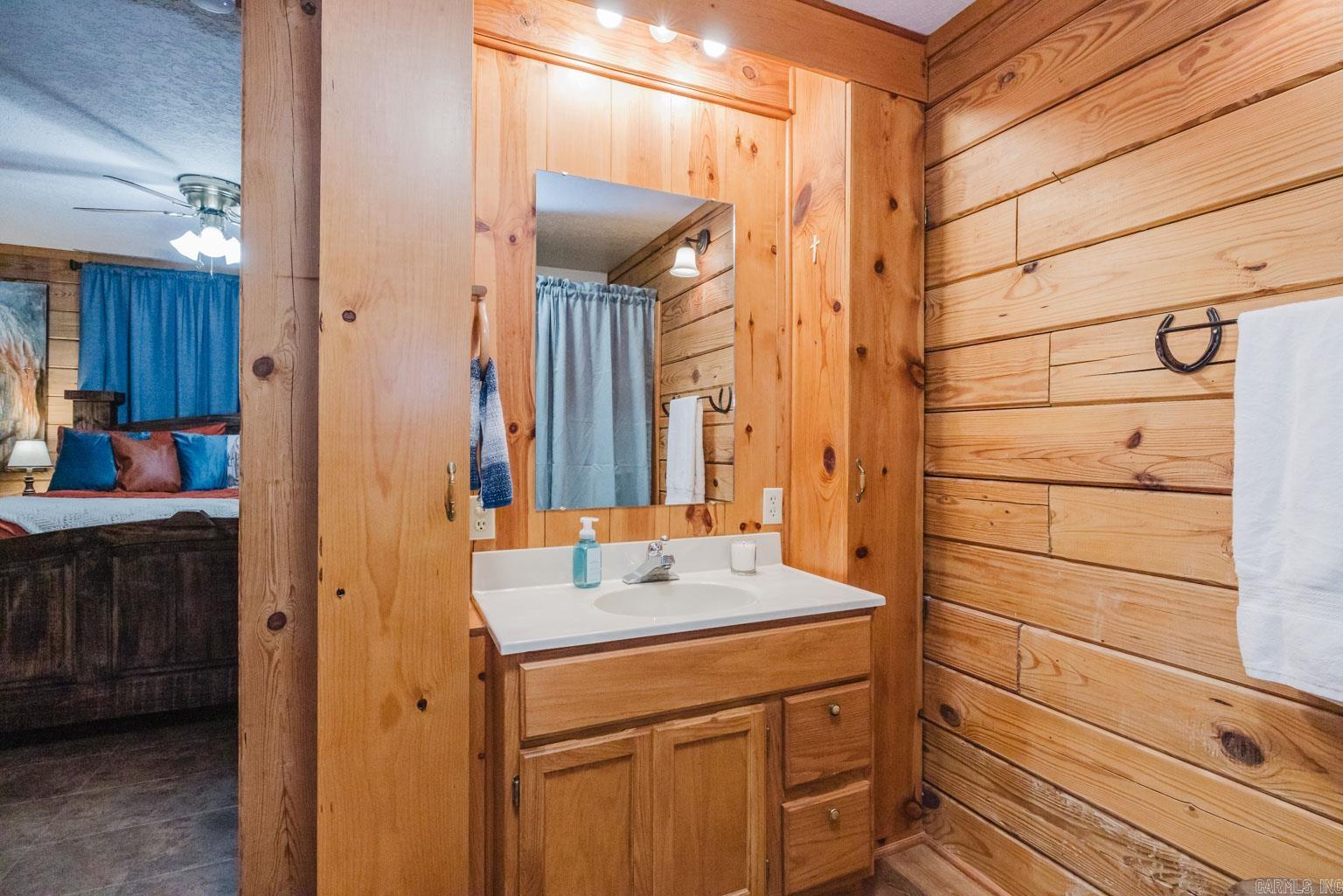 263  Jenkins Ln  Malvern, AR