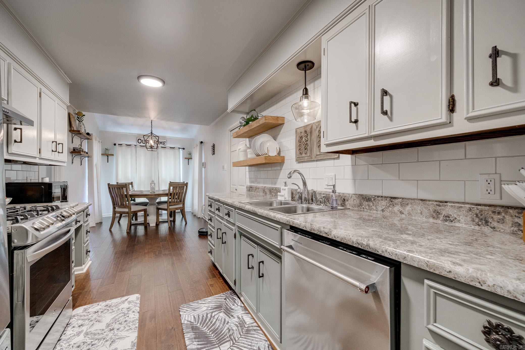 127  Pebble Beach  Little Rock, AR