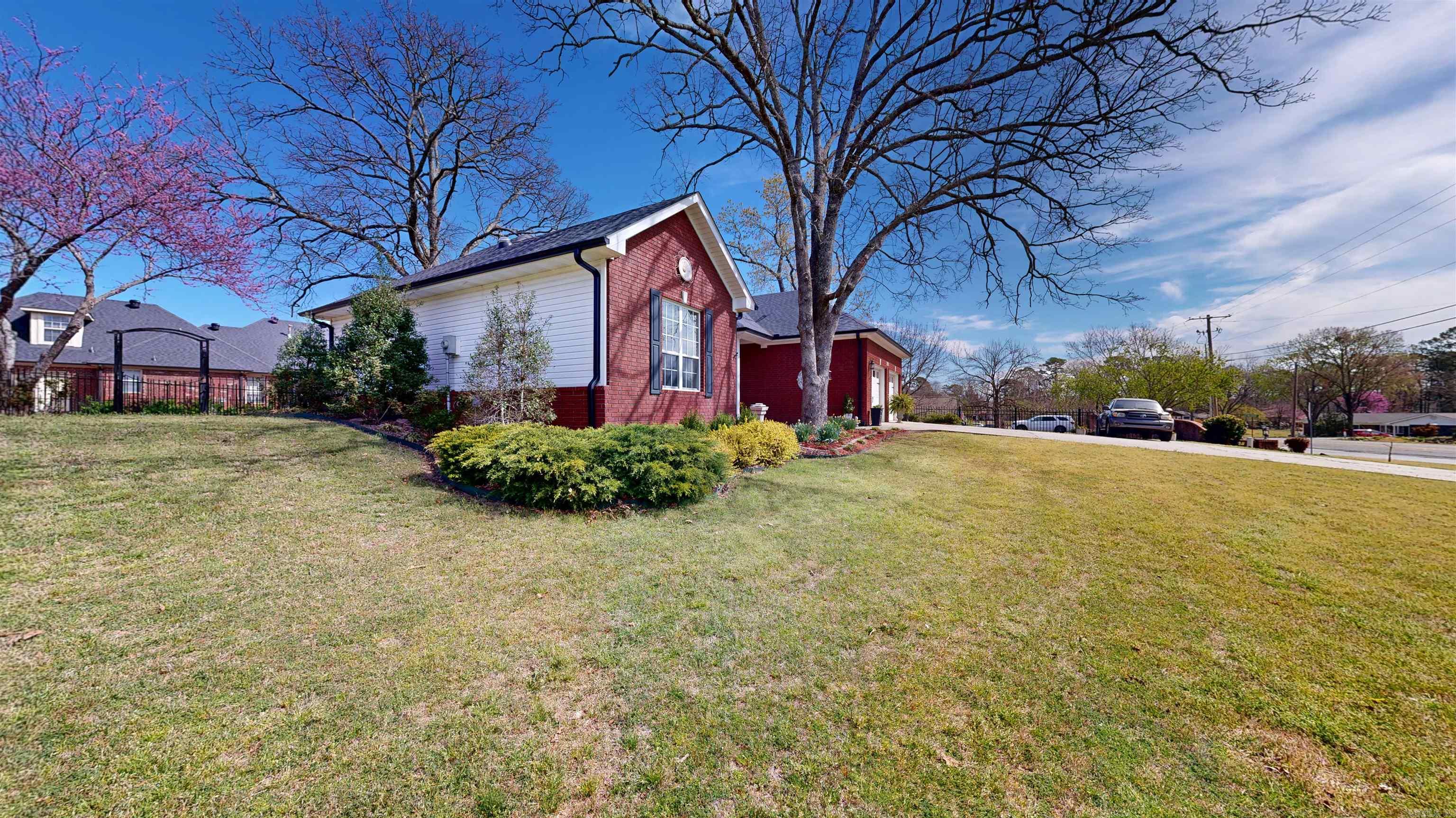2850 Marion Anderson Road Hot Springs, AR 71913