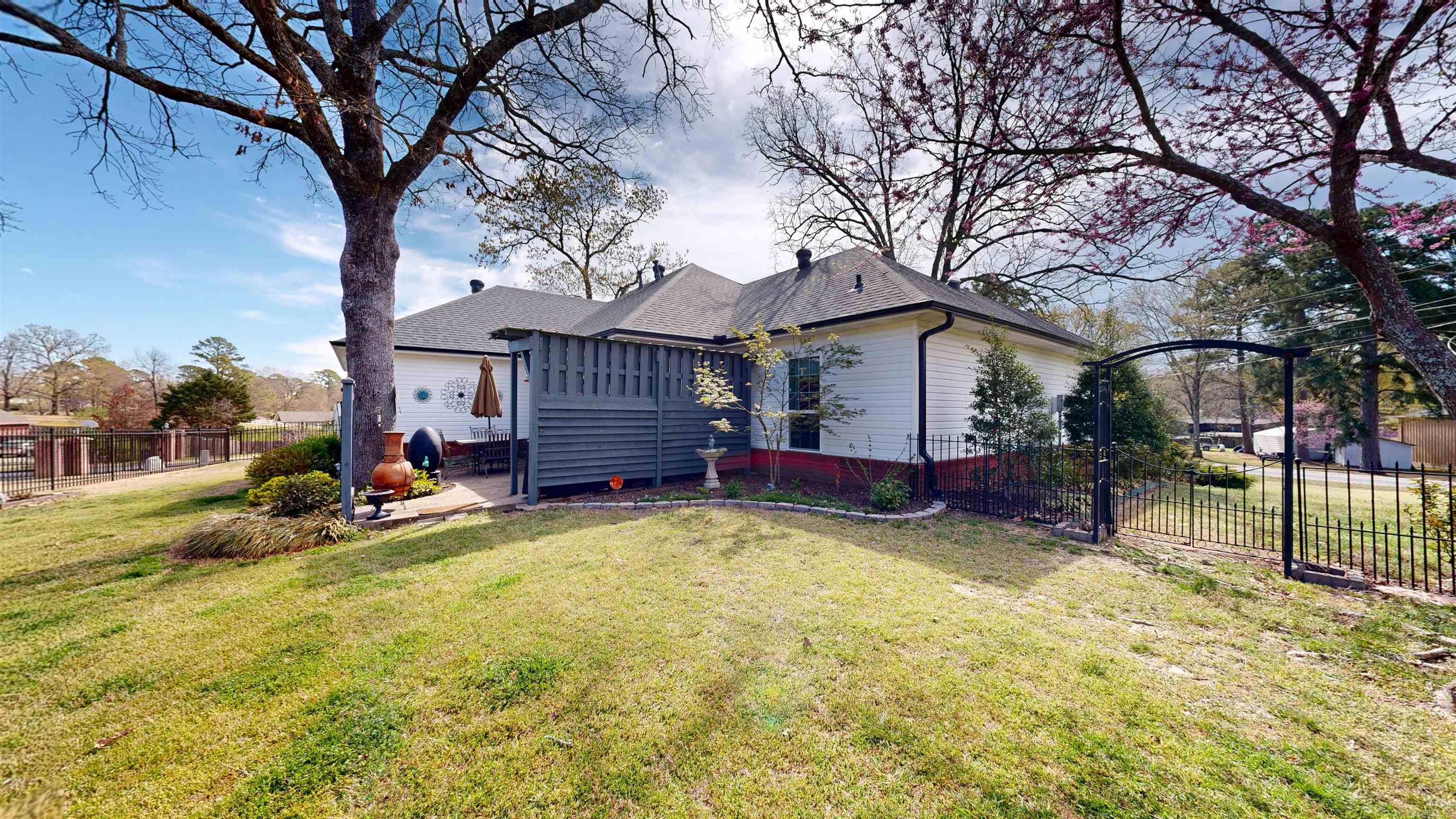 2850 Marion Anderson Road Hot Springs, AR 71913