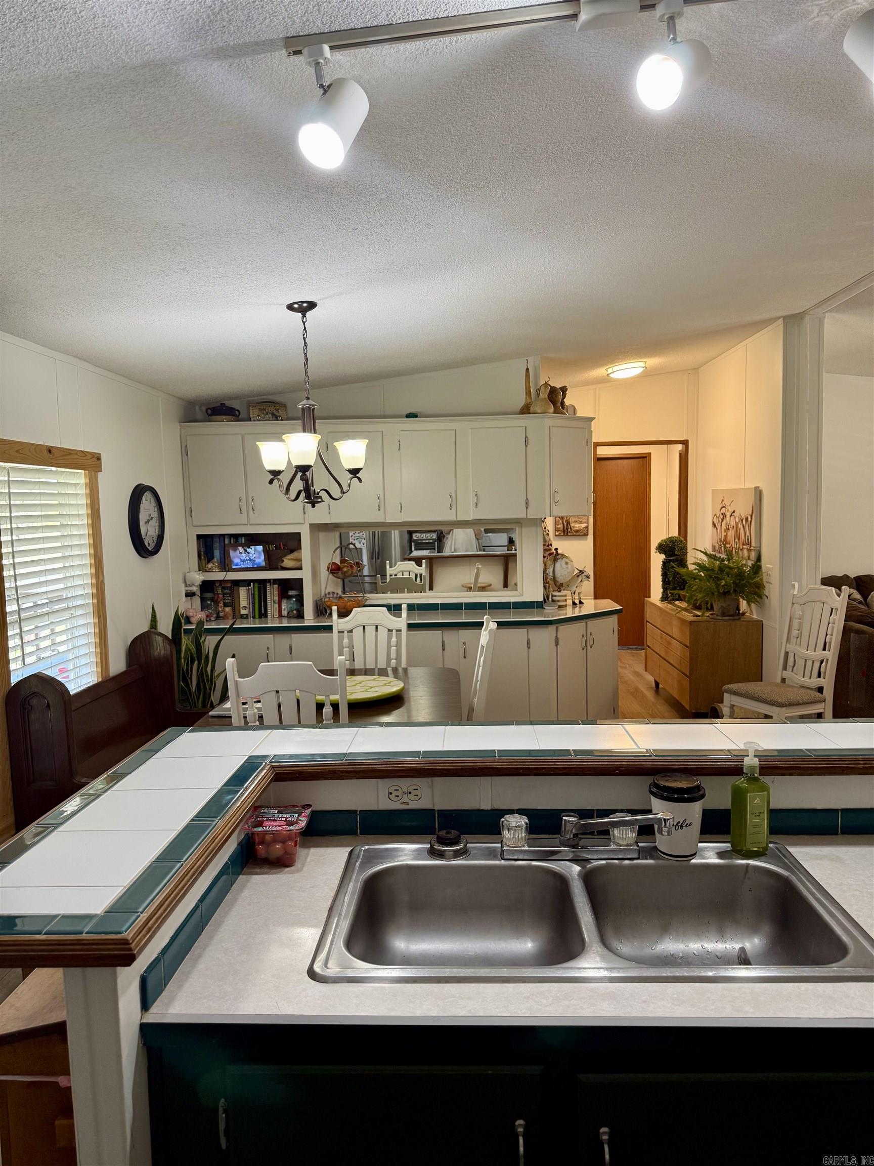 323  Hwy 337  Higden, AR