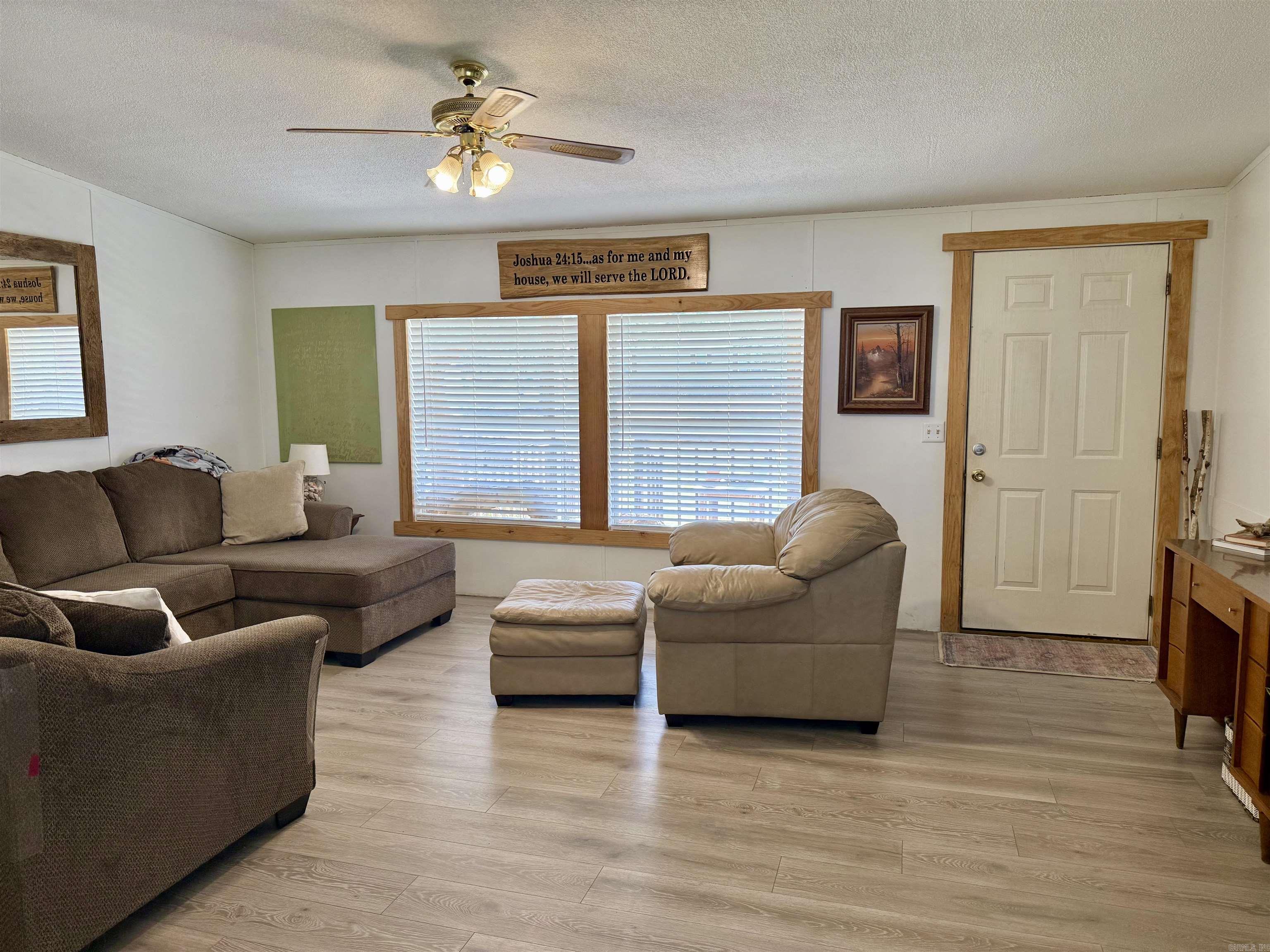 323  Hwy 337  Higden, AR