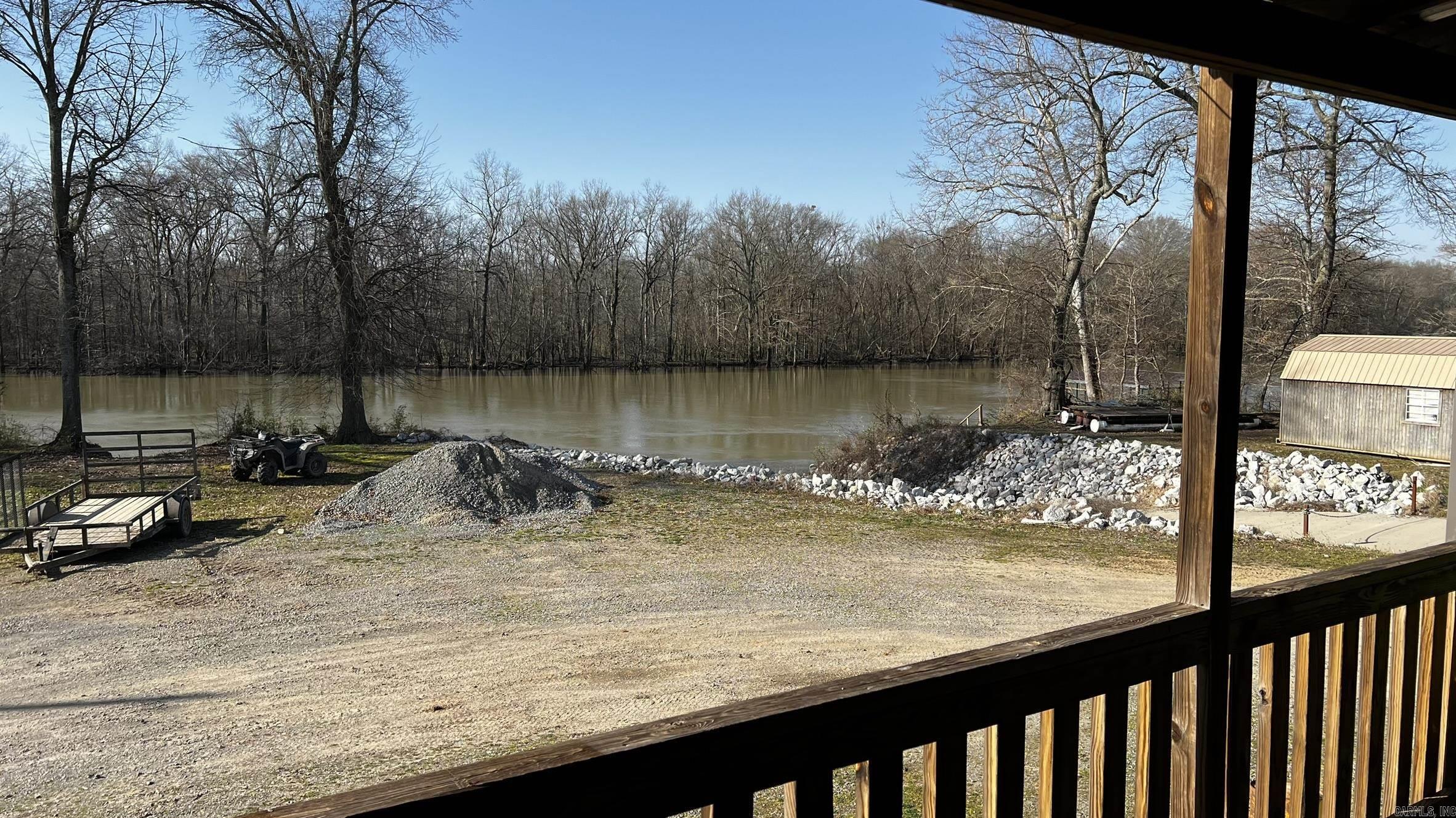 1317  Upper Maddox Bay  Holly Grove, AR