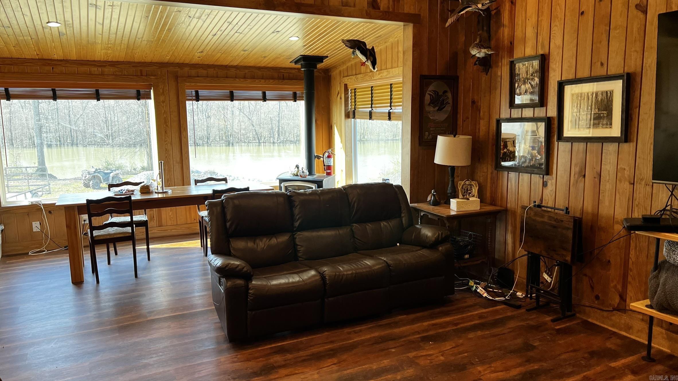 1317  Upper Maddox Bay  Holly Grove, AR