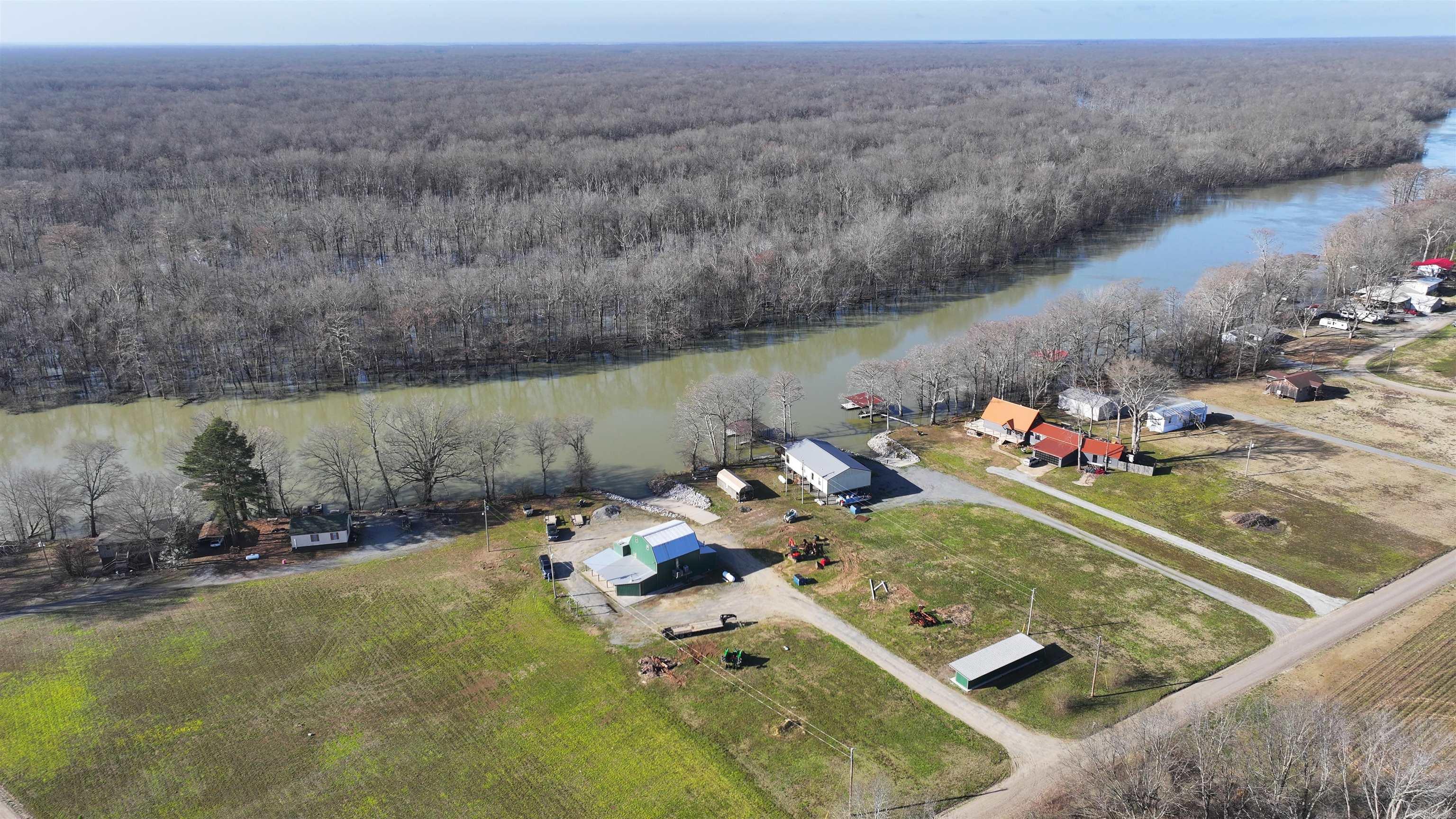 1317  Upper Maddox Bay  Holly Grove, AR