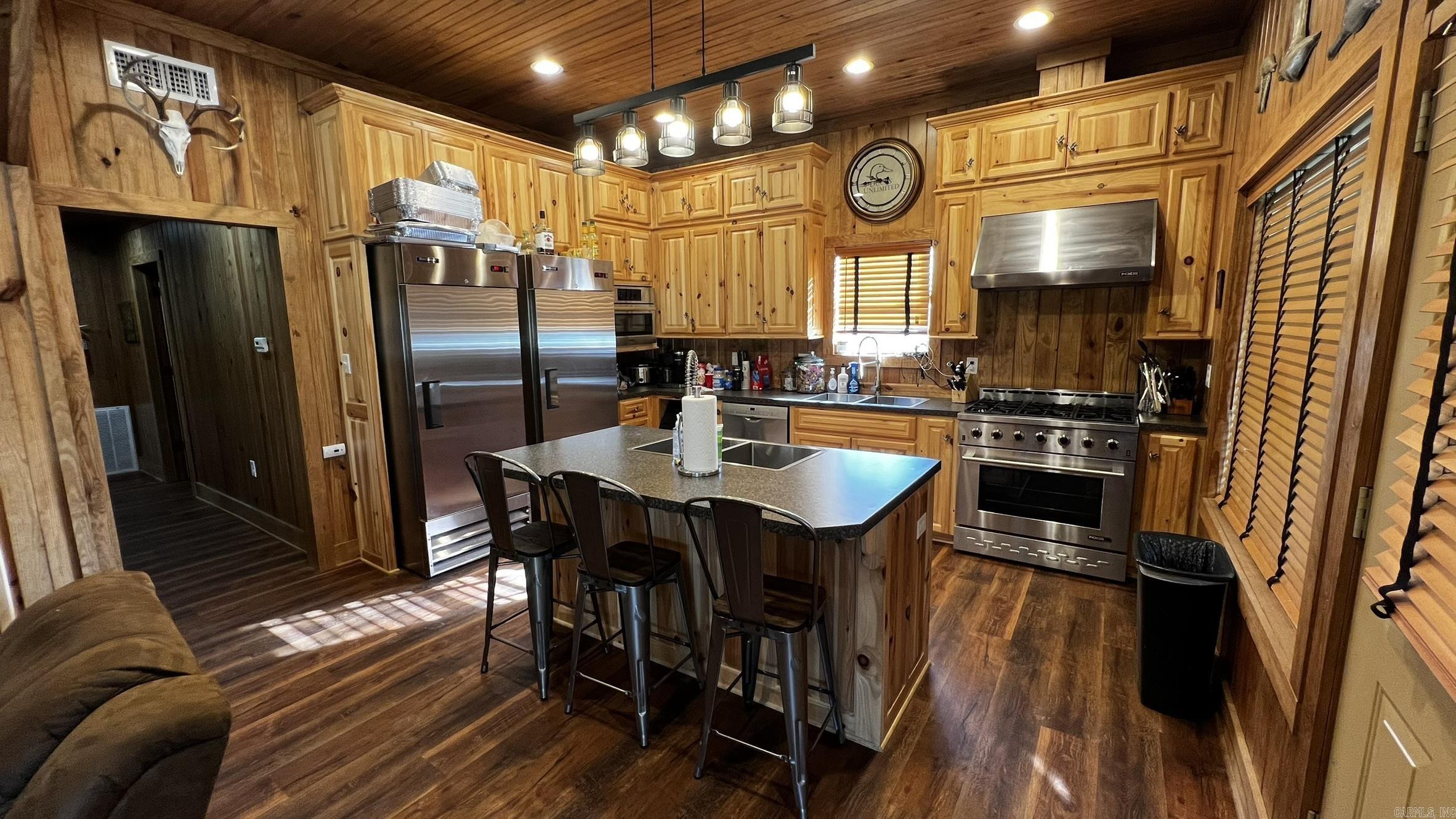 1317  Upper Maddox Bay  Holly Grove, AR