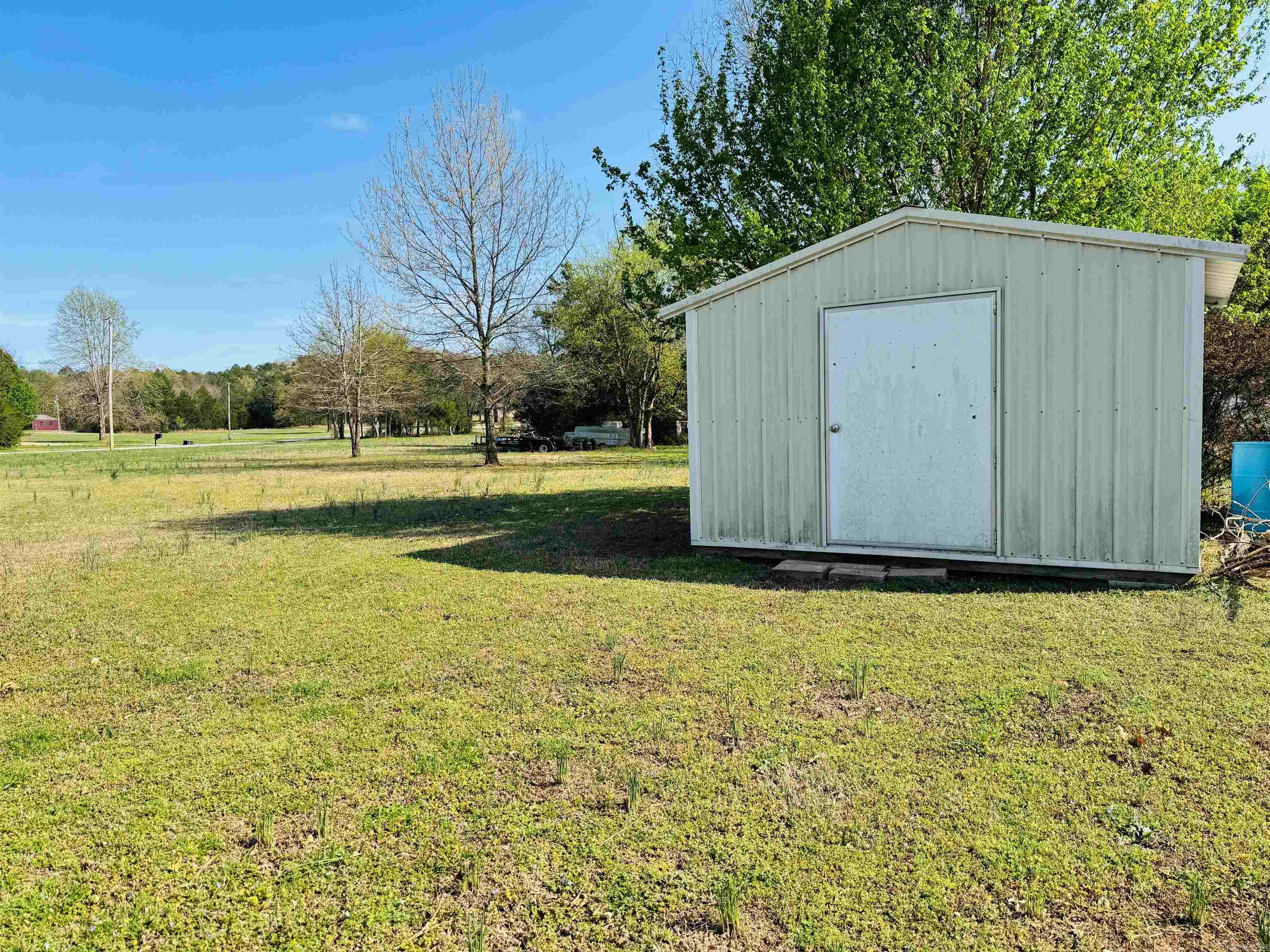 339  Allen  Melbourne, AR