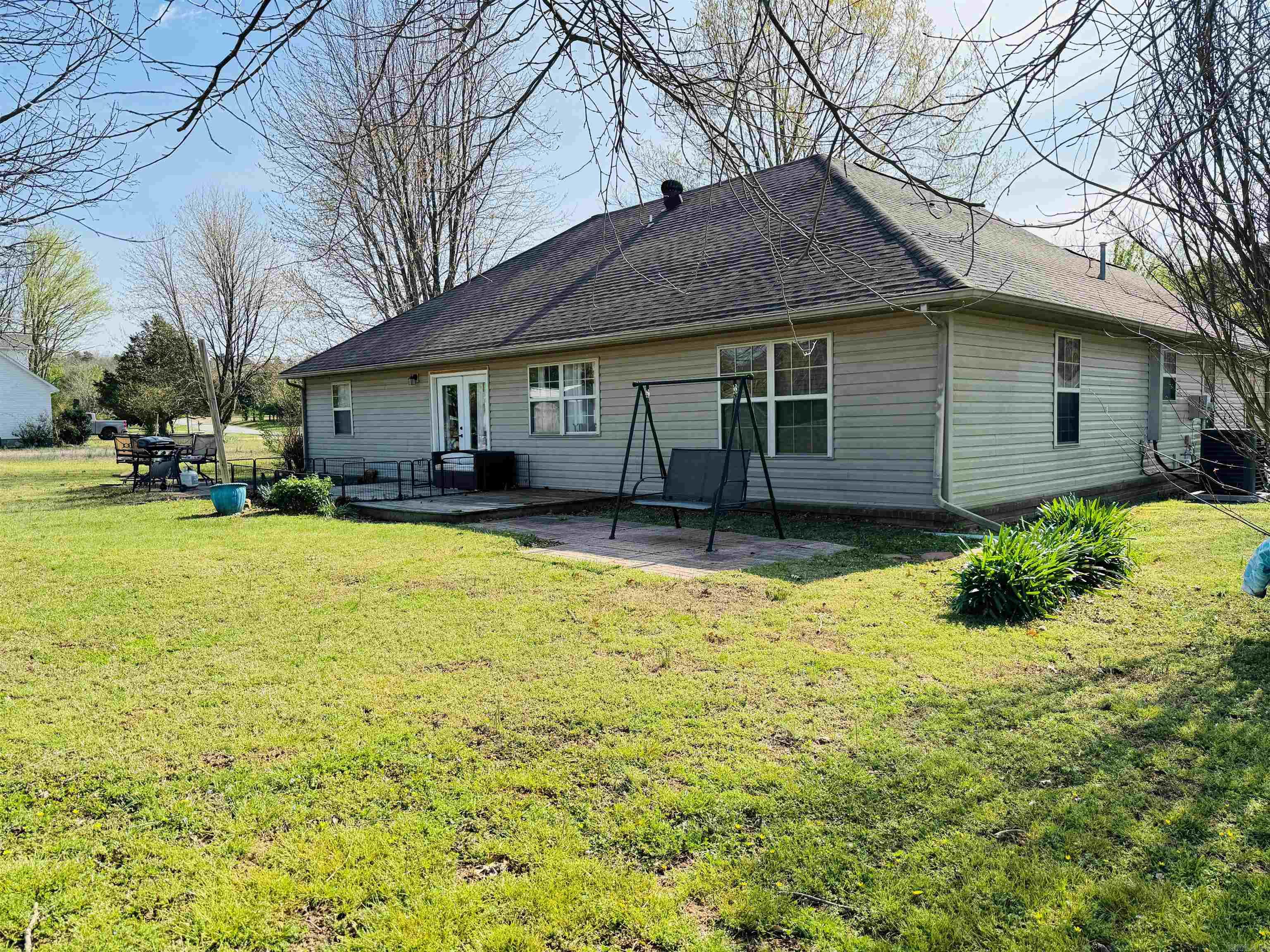 339  Allen  Melbourne, AR