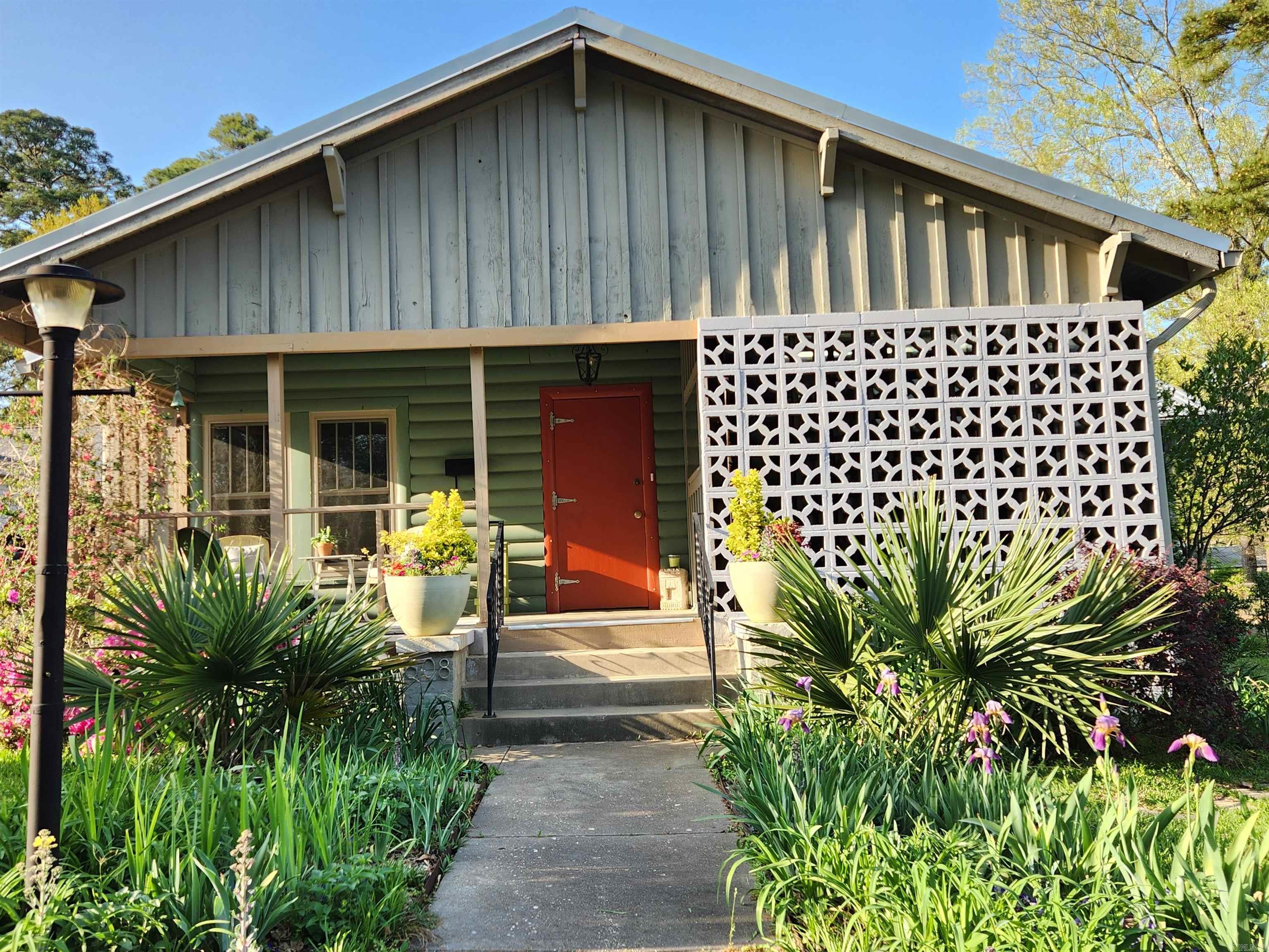 608 E 5Th St  El Dorado, AR