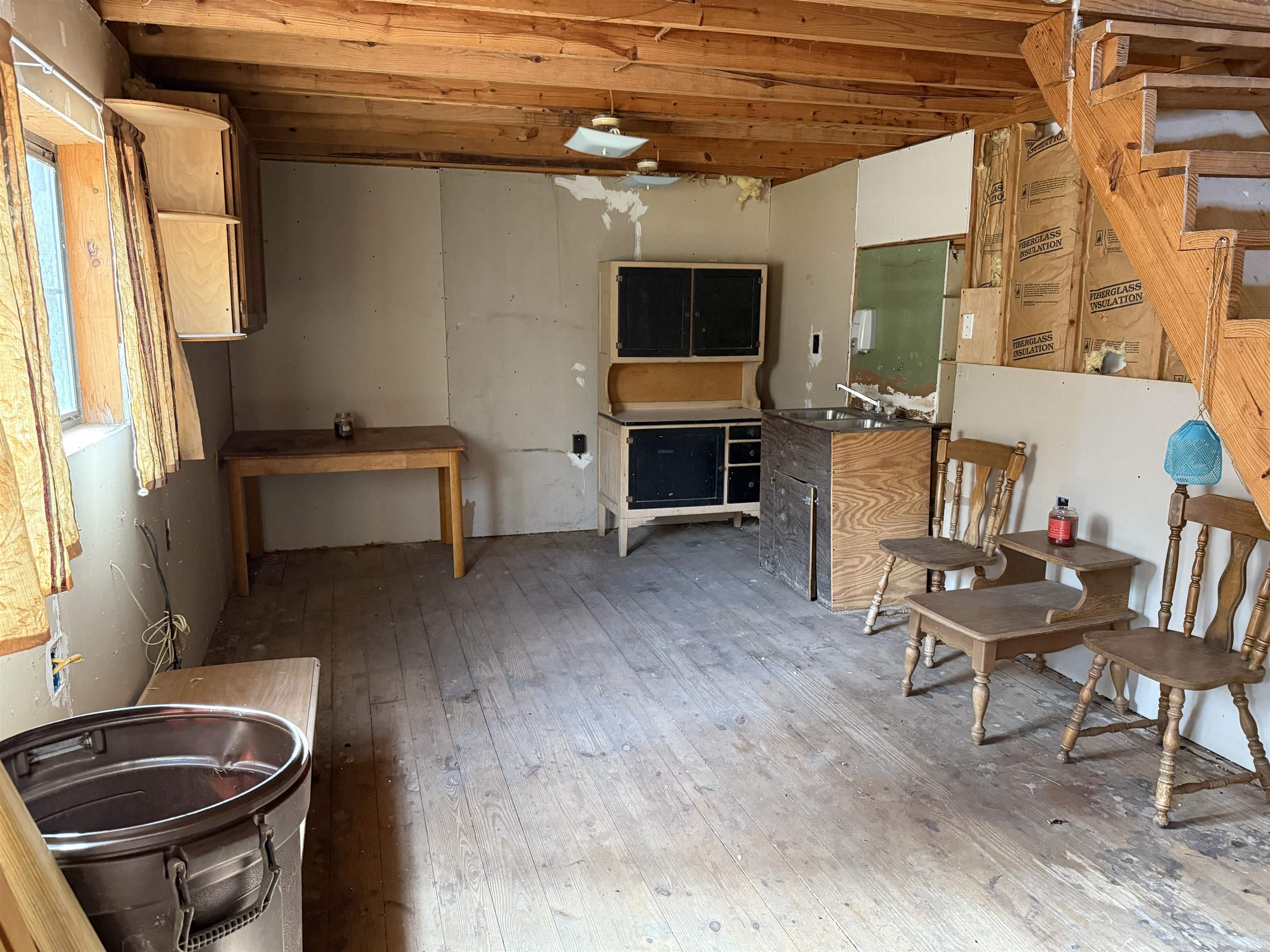 150  Woopsie  Leslie, AR