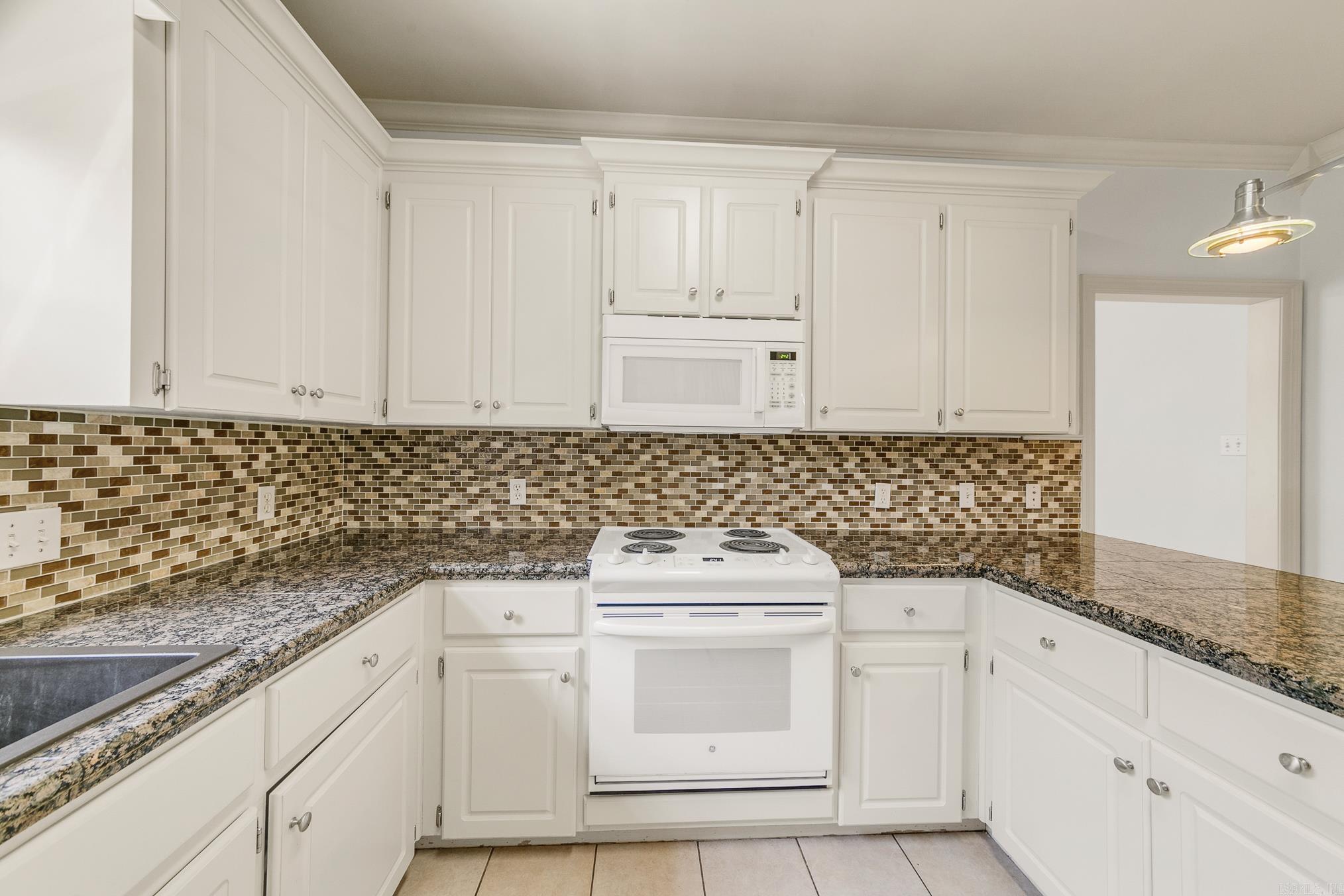 35  Wildwood  Cabot, AR