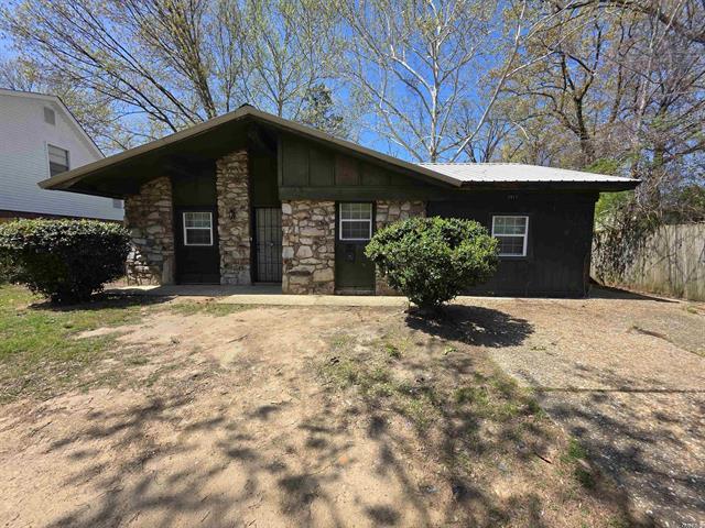 5917  Chaucer  Little Rock, AR
