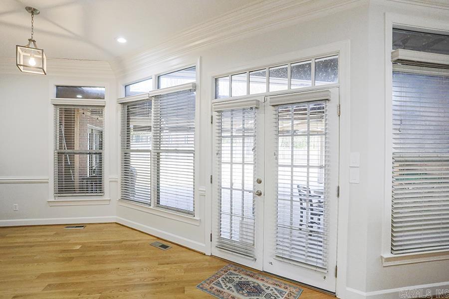 33  Bretagne  Little Rock, AR