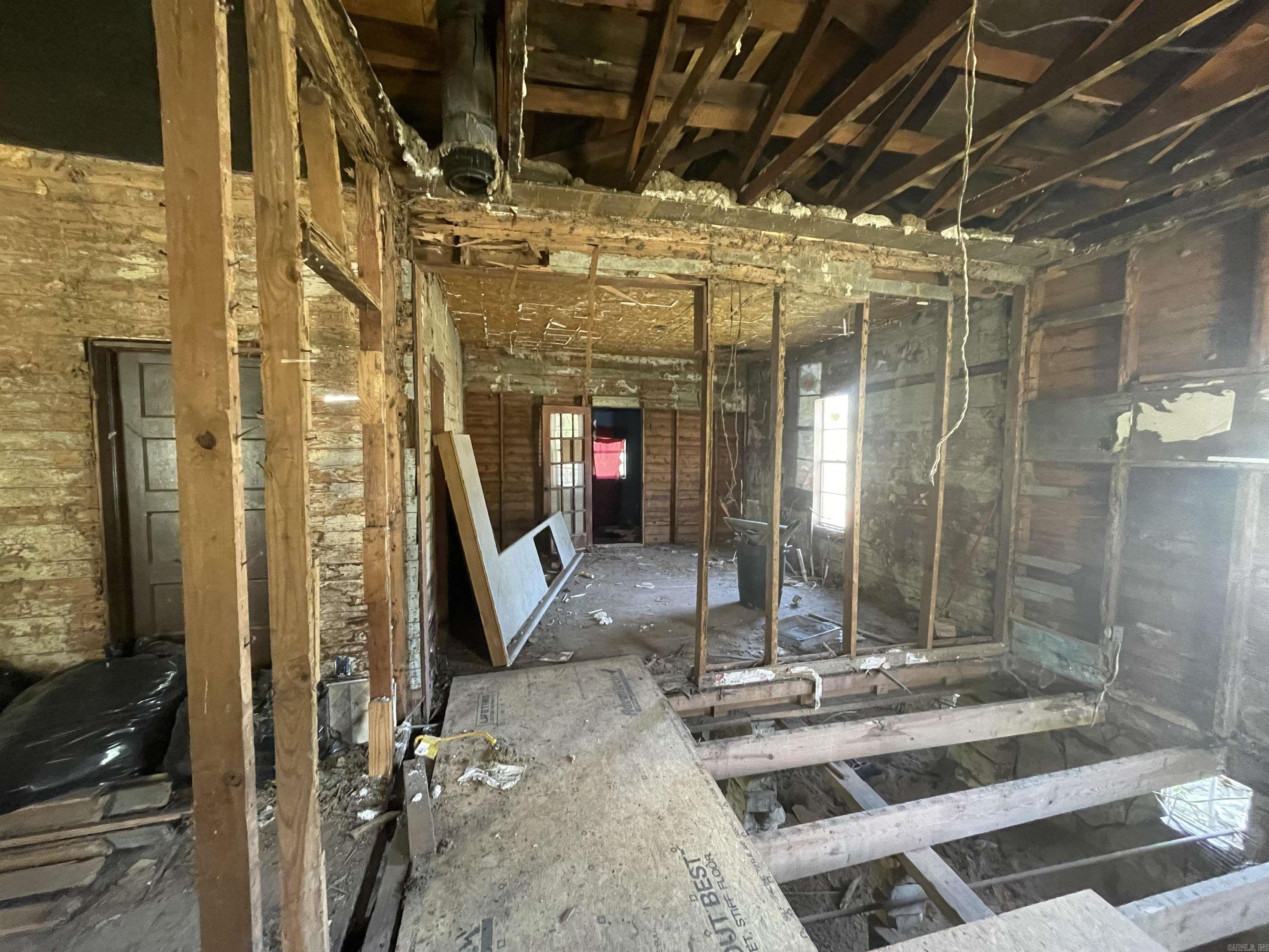 78  Main Street  Guion, AR
