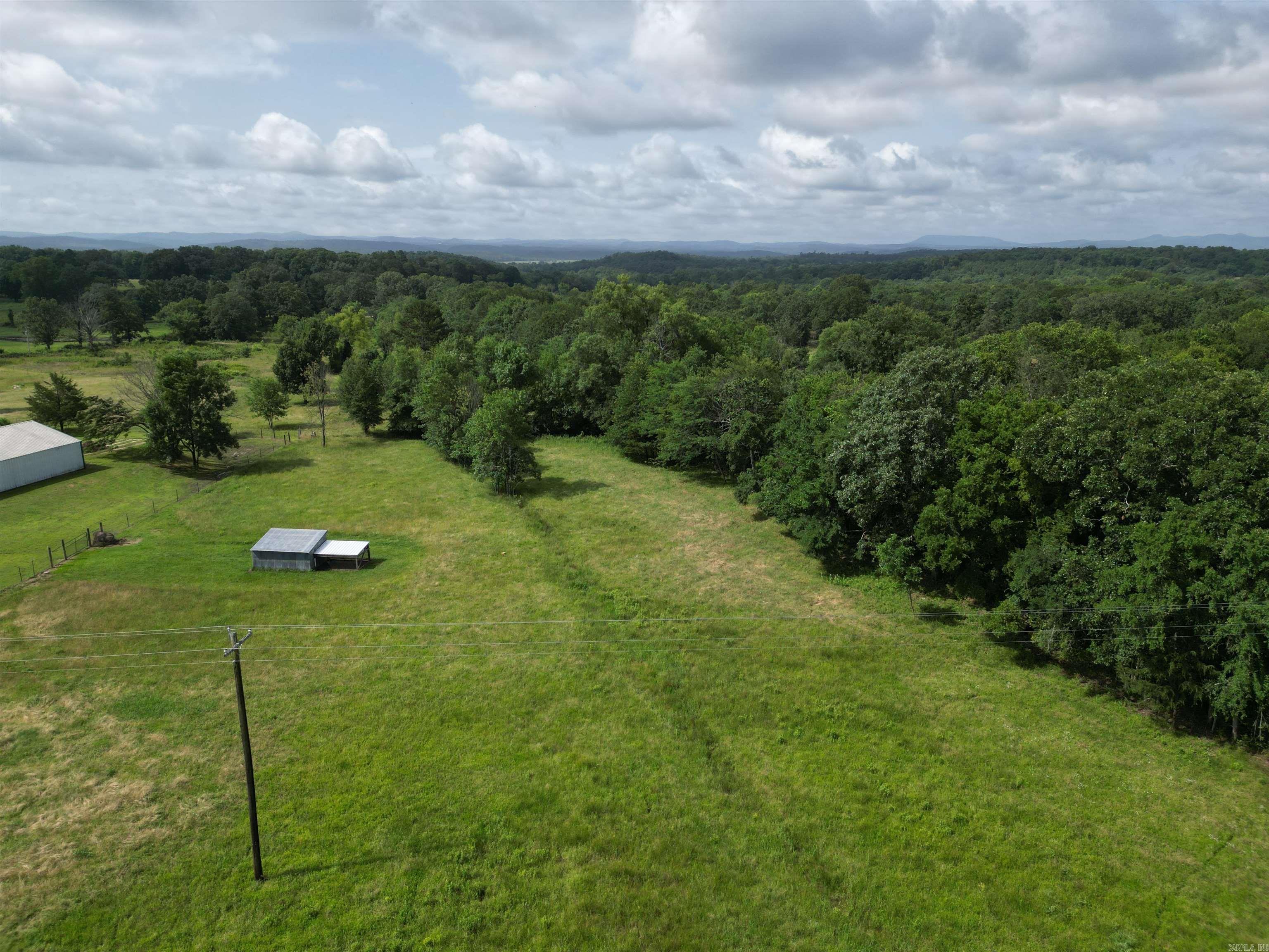 4842 Highway 88 East Mena, AR 71953