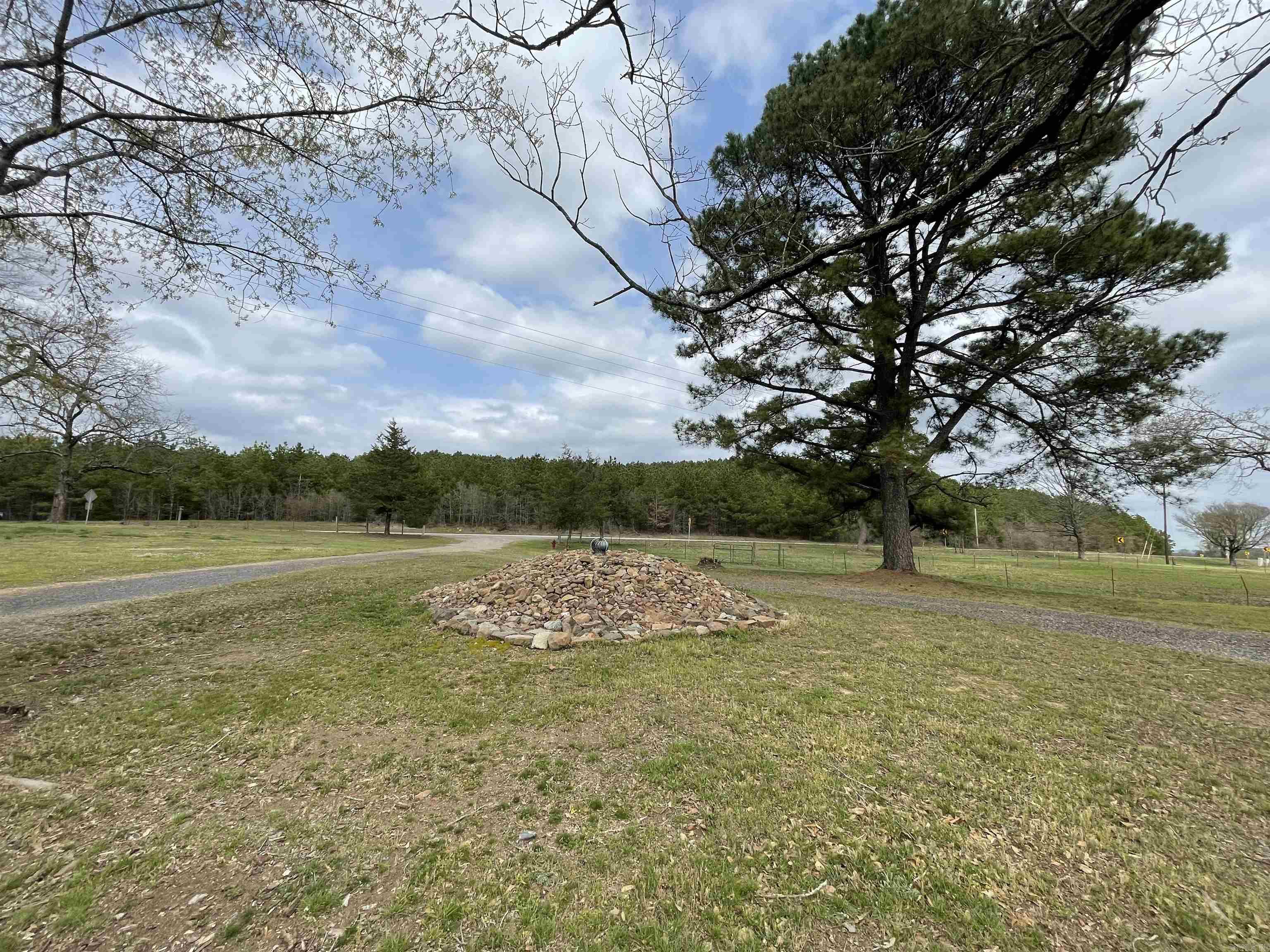4842  Highway 88 East  Mena, AR