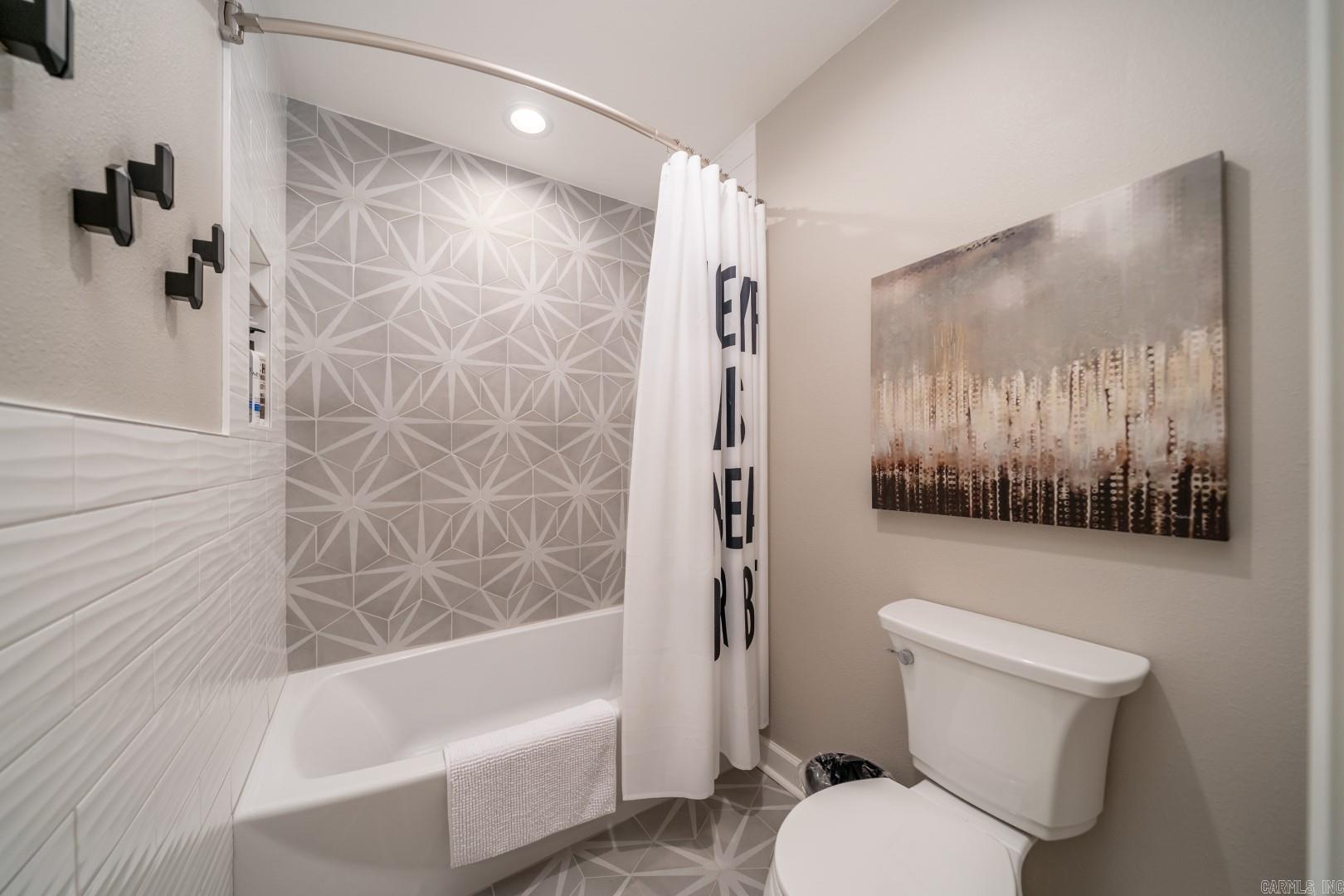 101  Long Island Drive, Unit 303  Hot Springs, AR