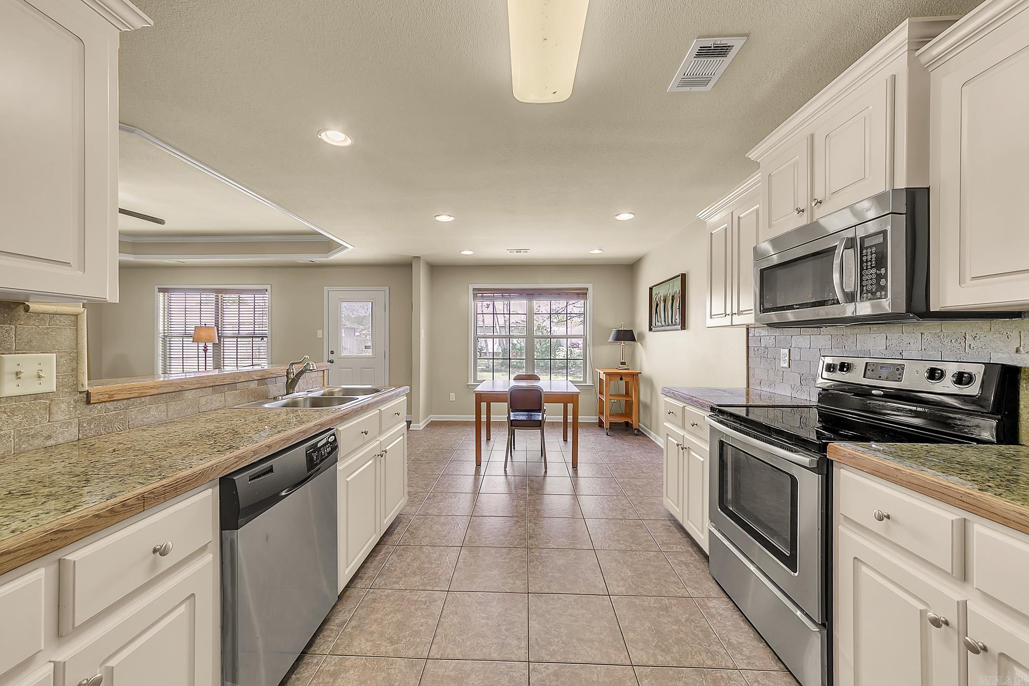 19  Trinity  Cabot, AR
