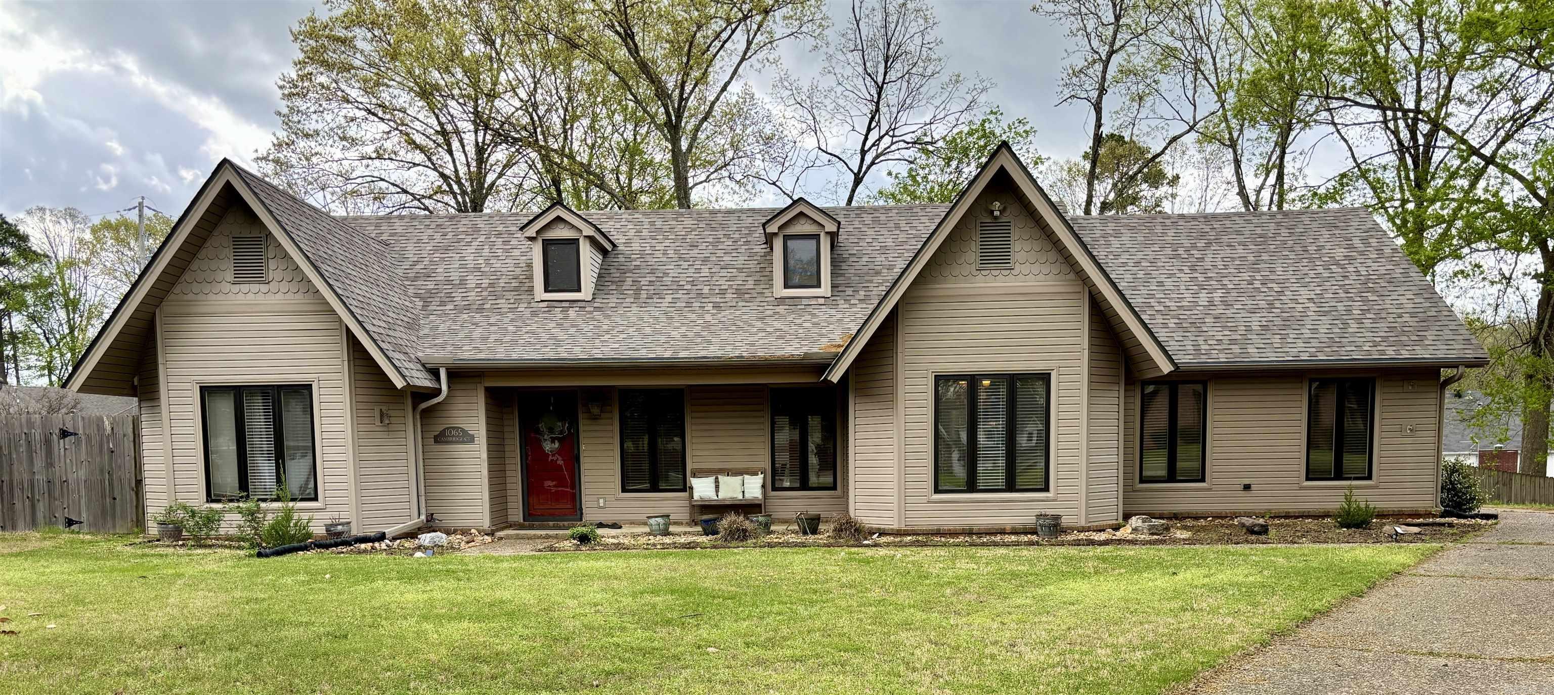1065 Cambridge Court Benton, AR 72019