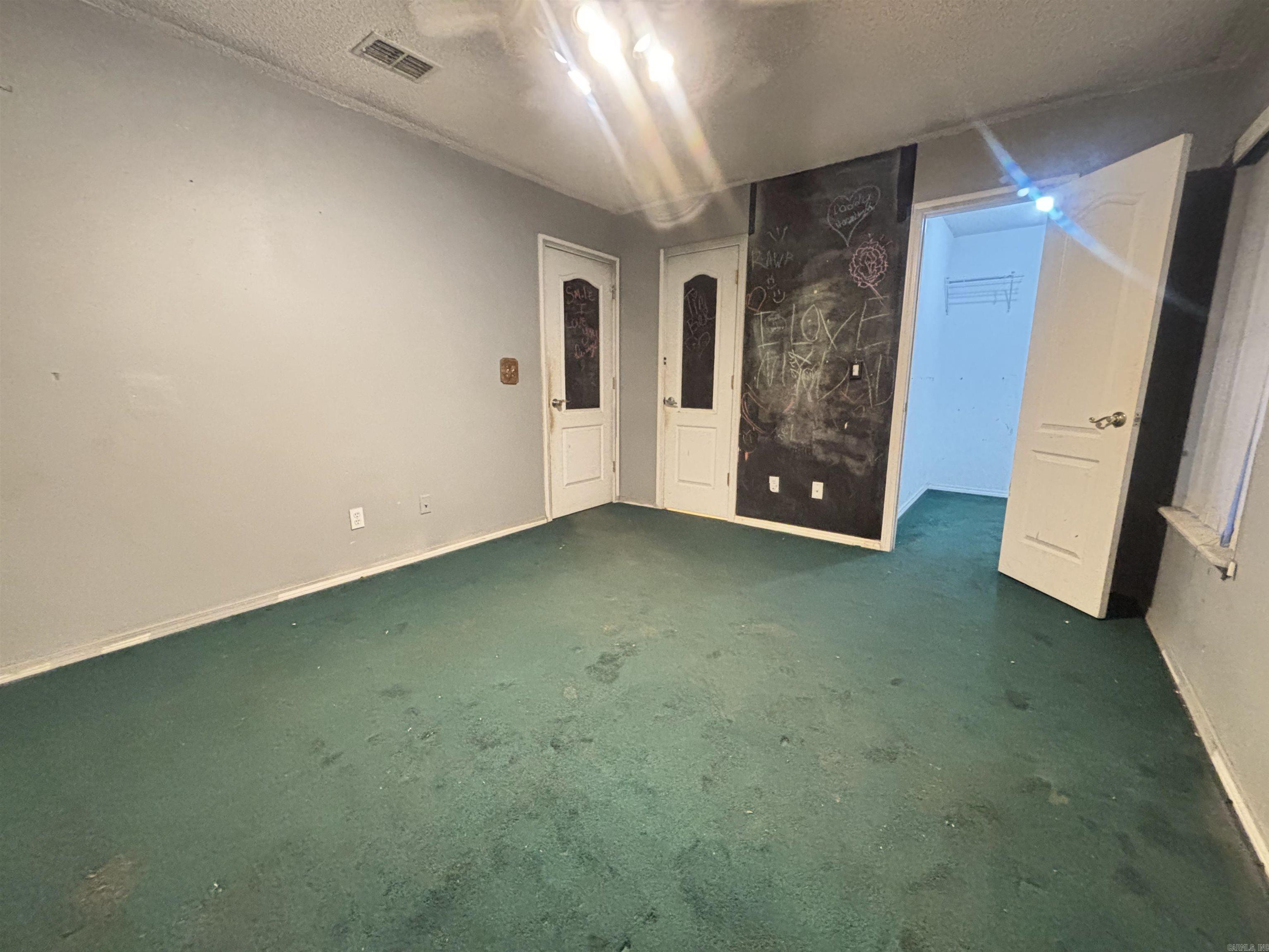 101 N Golden Lane  Mena, AR
