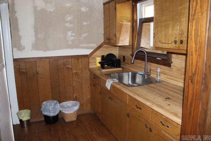 2413  Cook  White Hall, AR