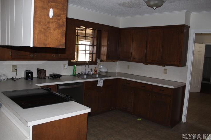 2413  Cook  White Hall, AR