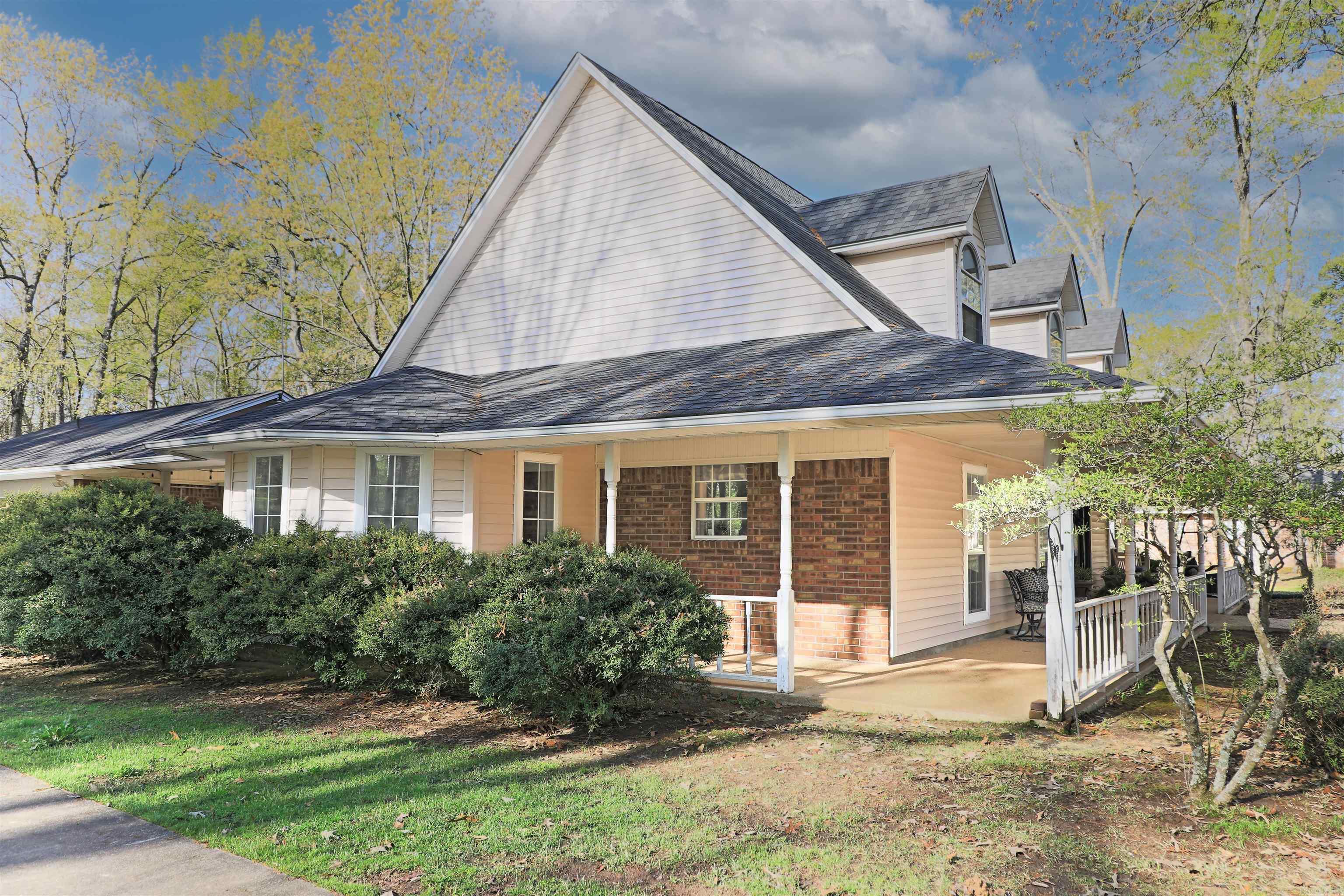 1404  Goodman  White Hall, AR