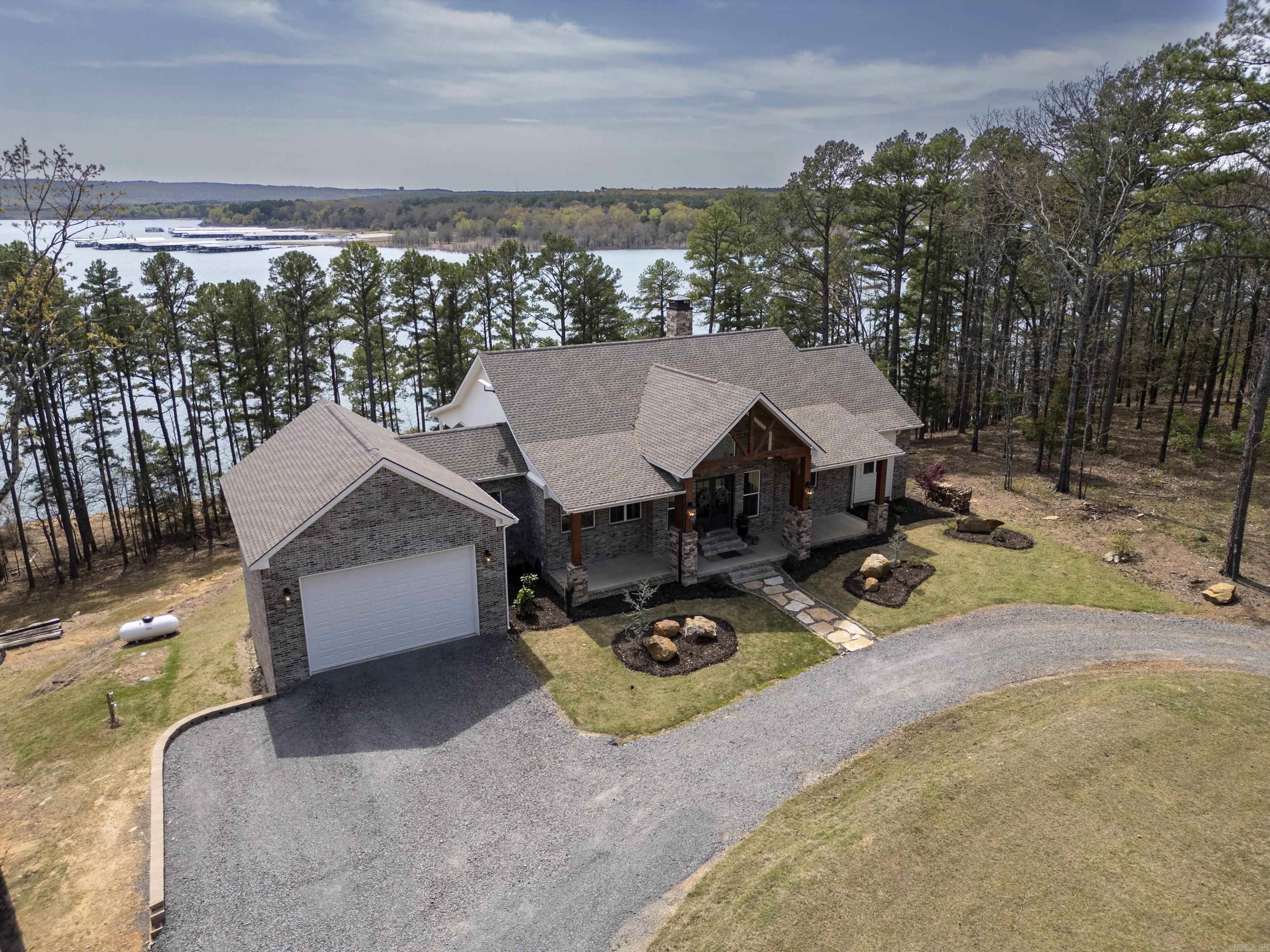 500  Island Shores Dr.  Drasco, AR