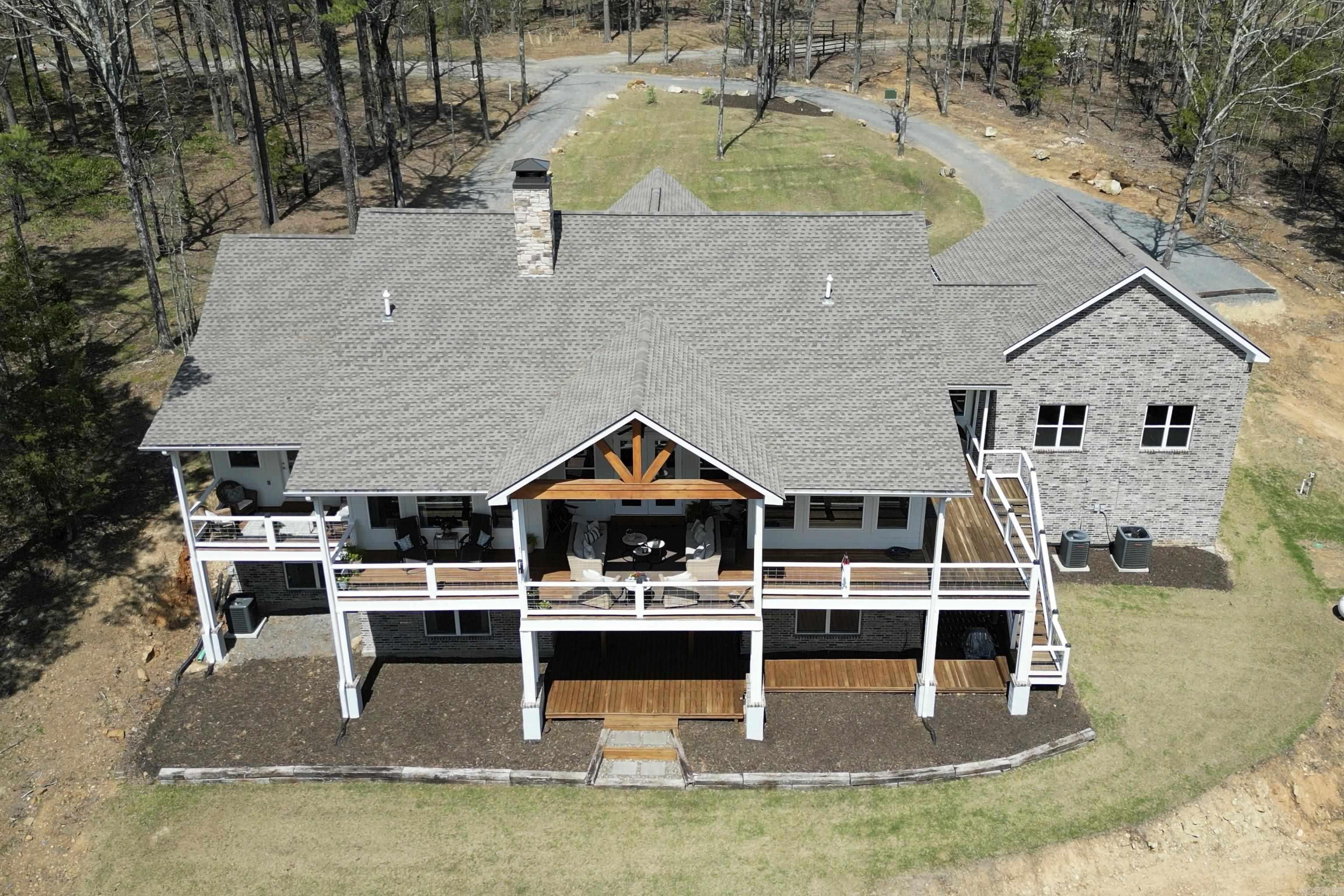 500  Island Shores Dr.  Drasco, AR