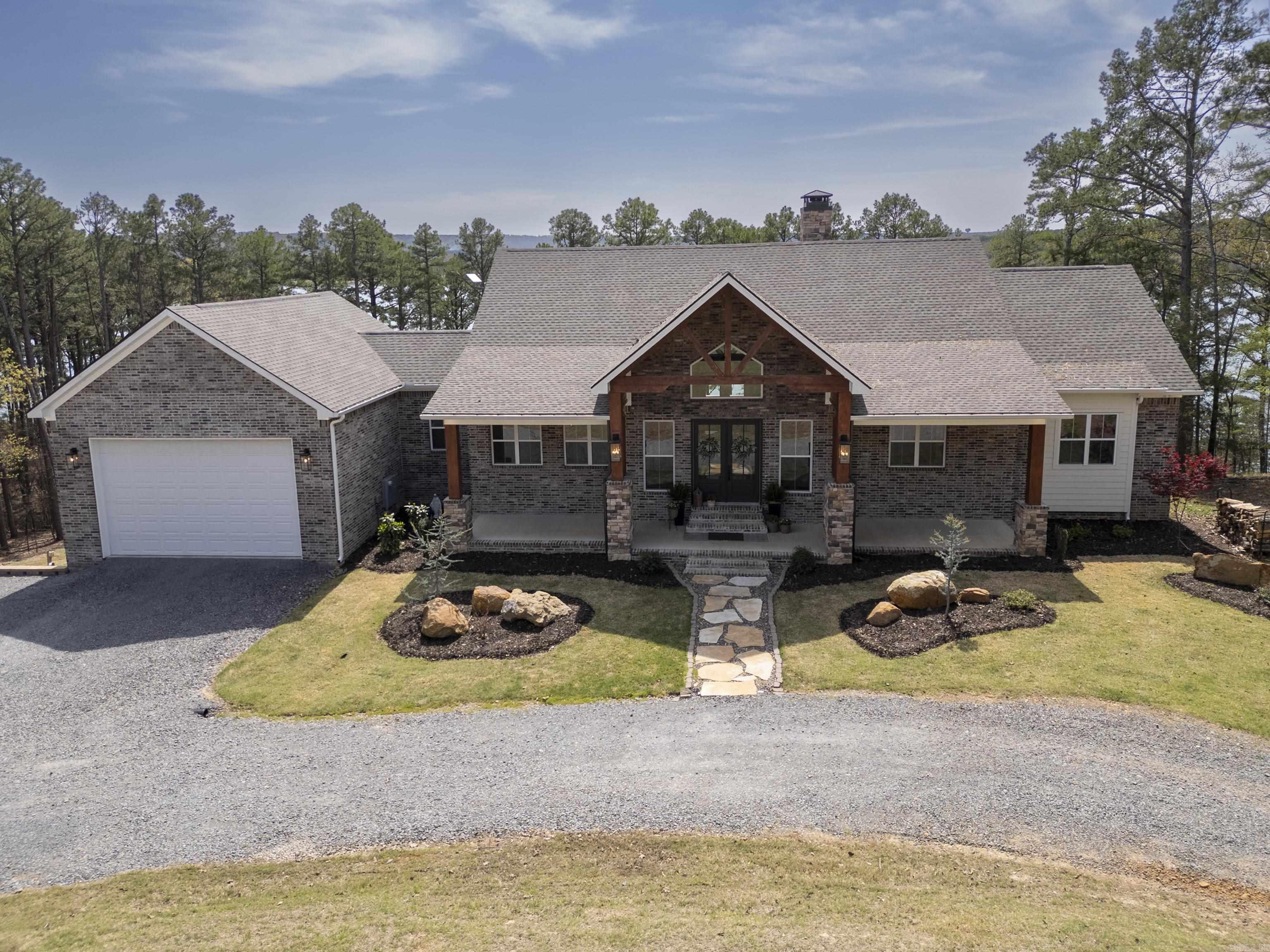 500  Island Shores Dr.  Drasco, AR