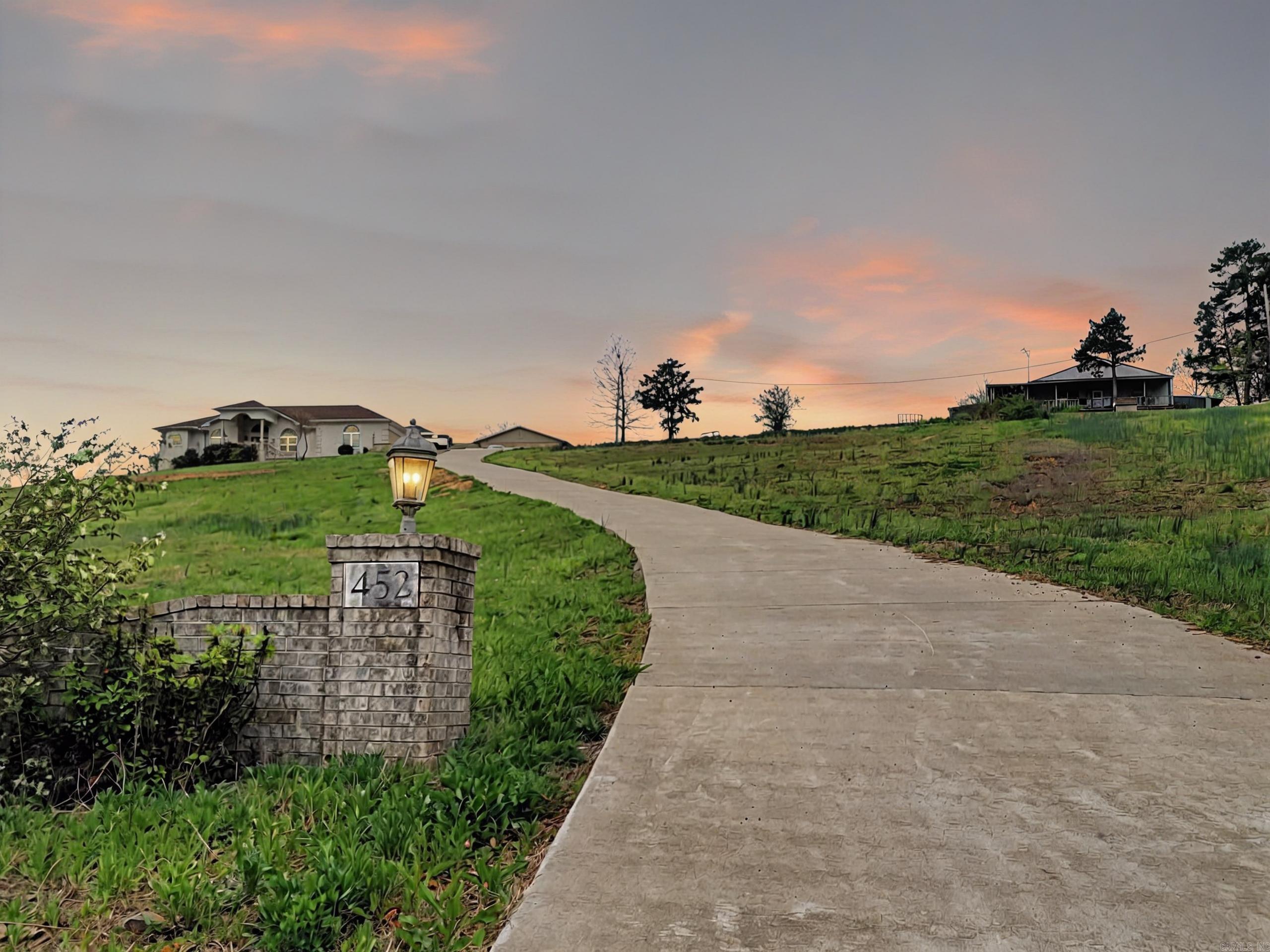 452  Caney Valley  Plumerville, AR