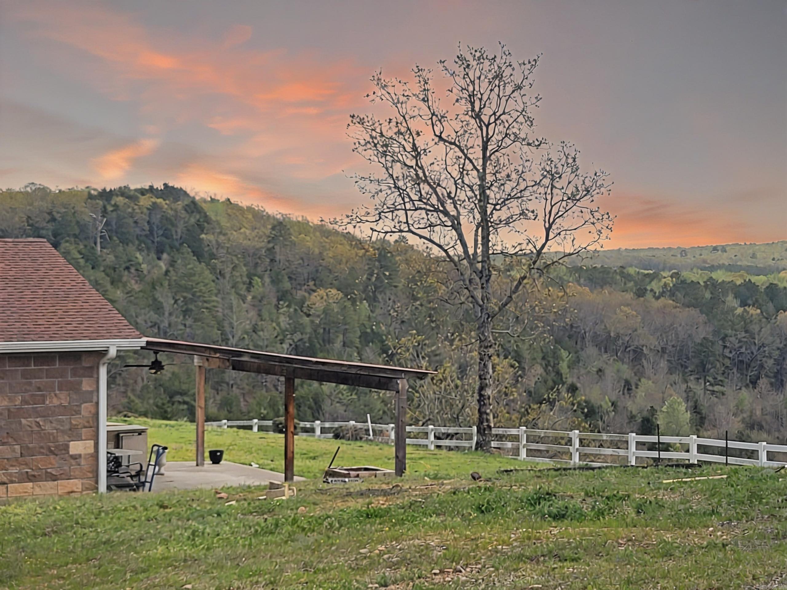 452  Caney Valley  Plumerville, AR