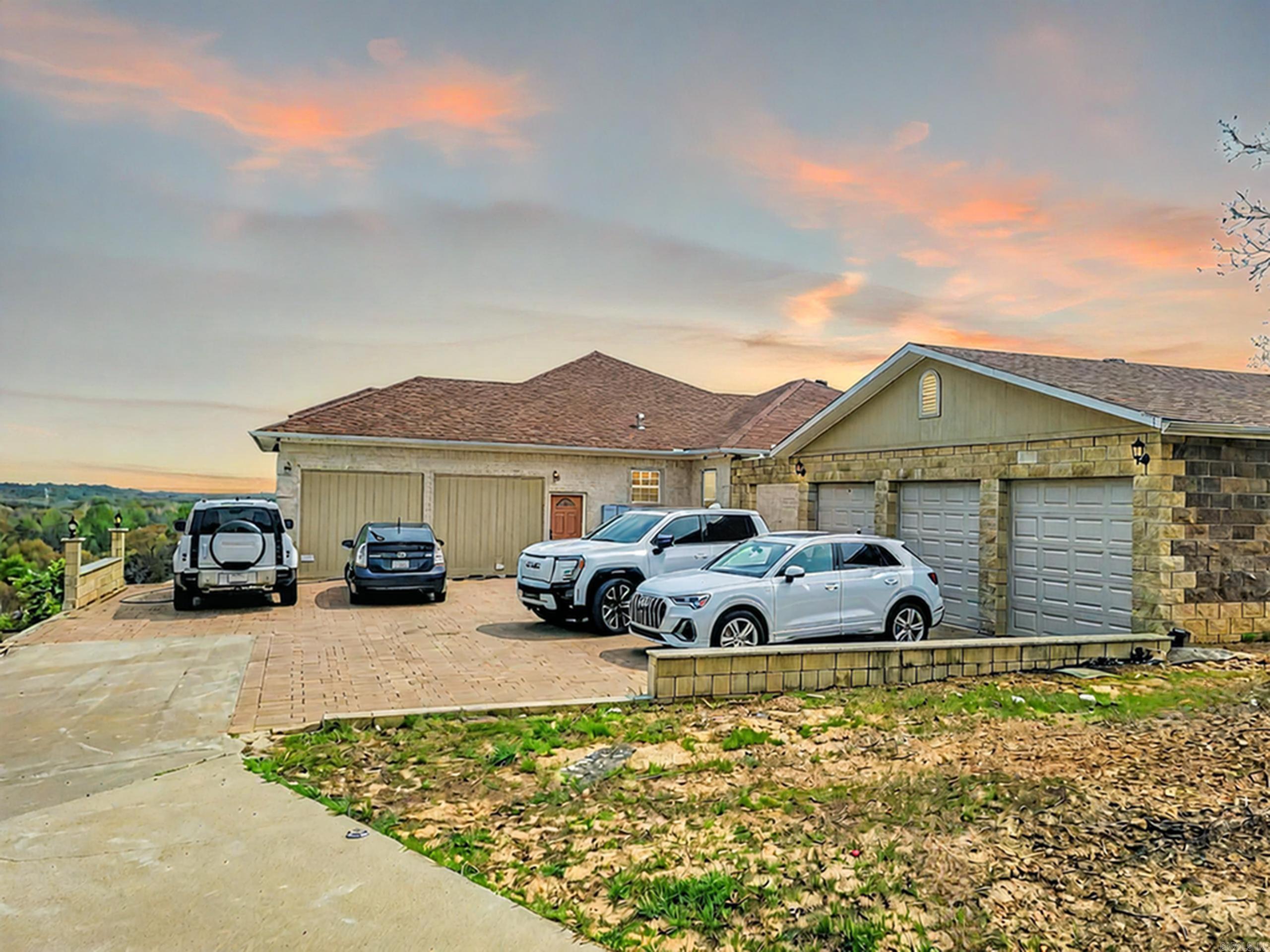 452  Caney Valley  Plumerville, AR