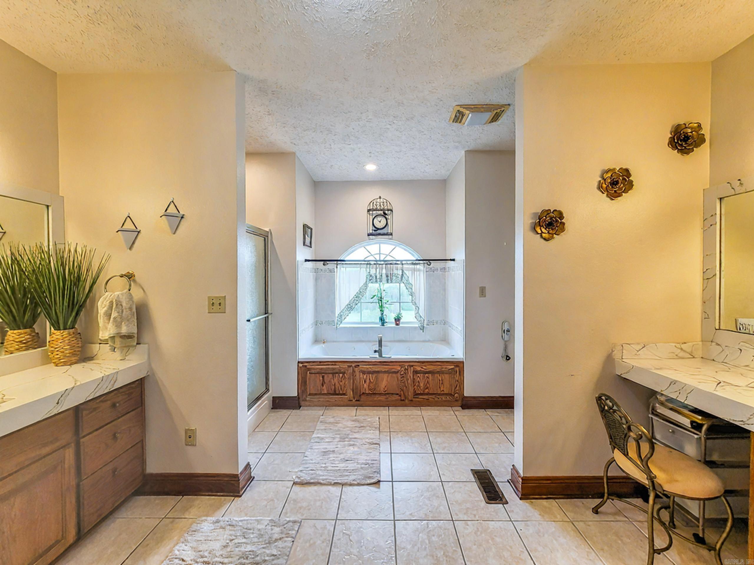 452  Caney Valley  Plumerville, AR