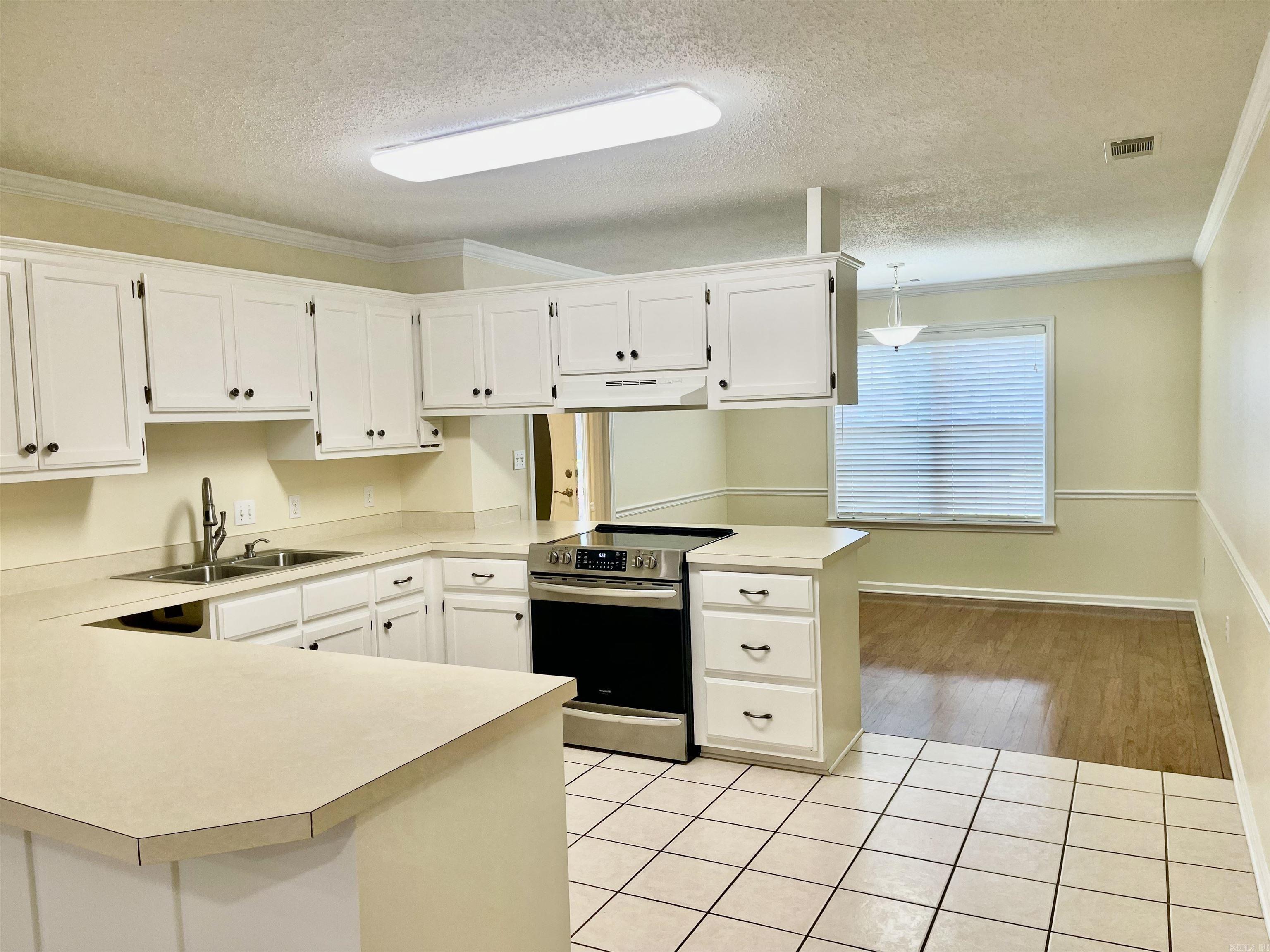 1308  Rehoboth  Searcy, AR