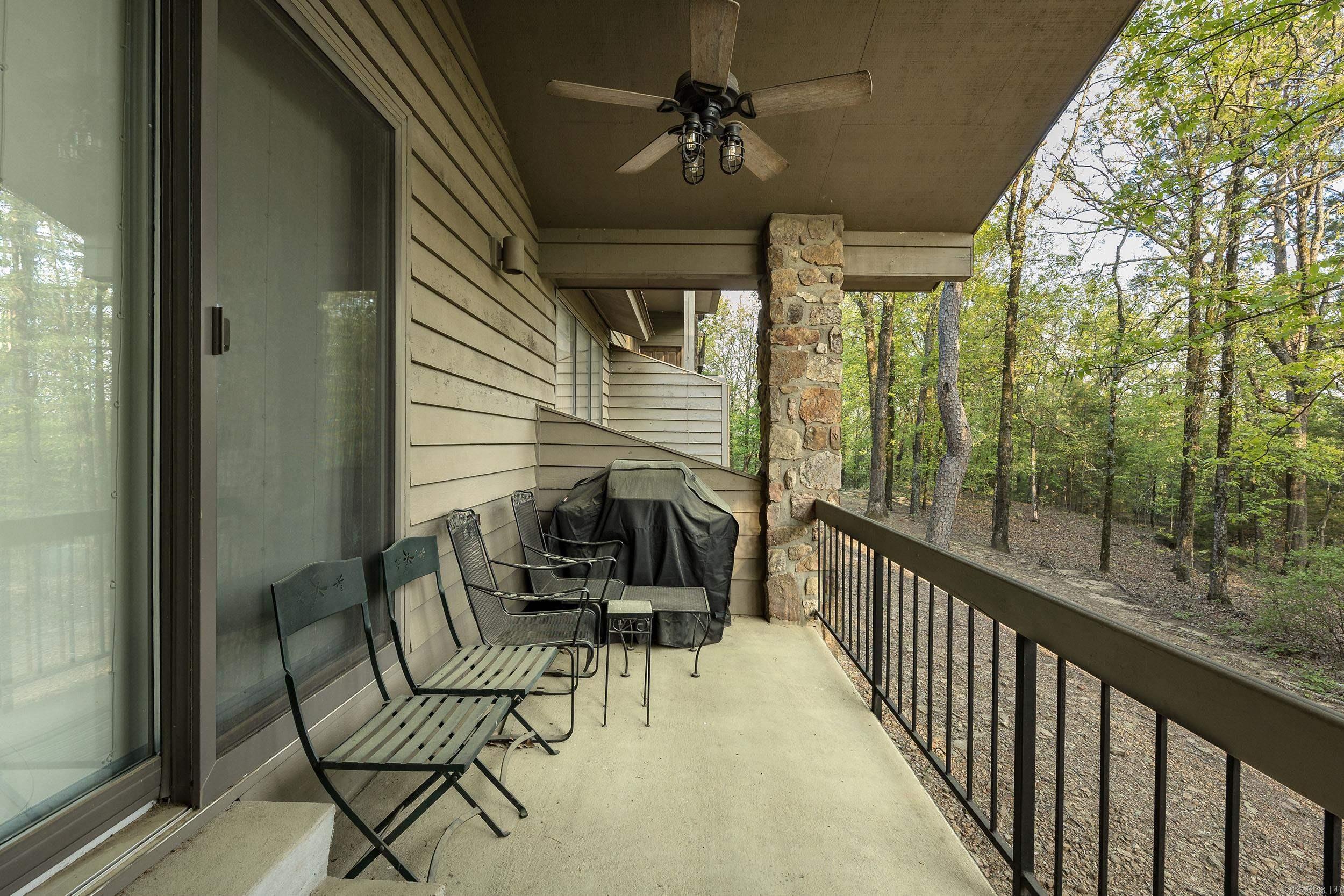 4204 Southwinds Loop Heber Springs, AR 72543