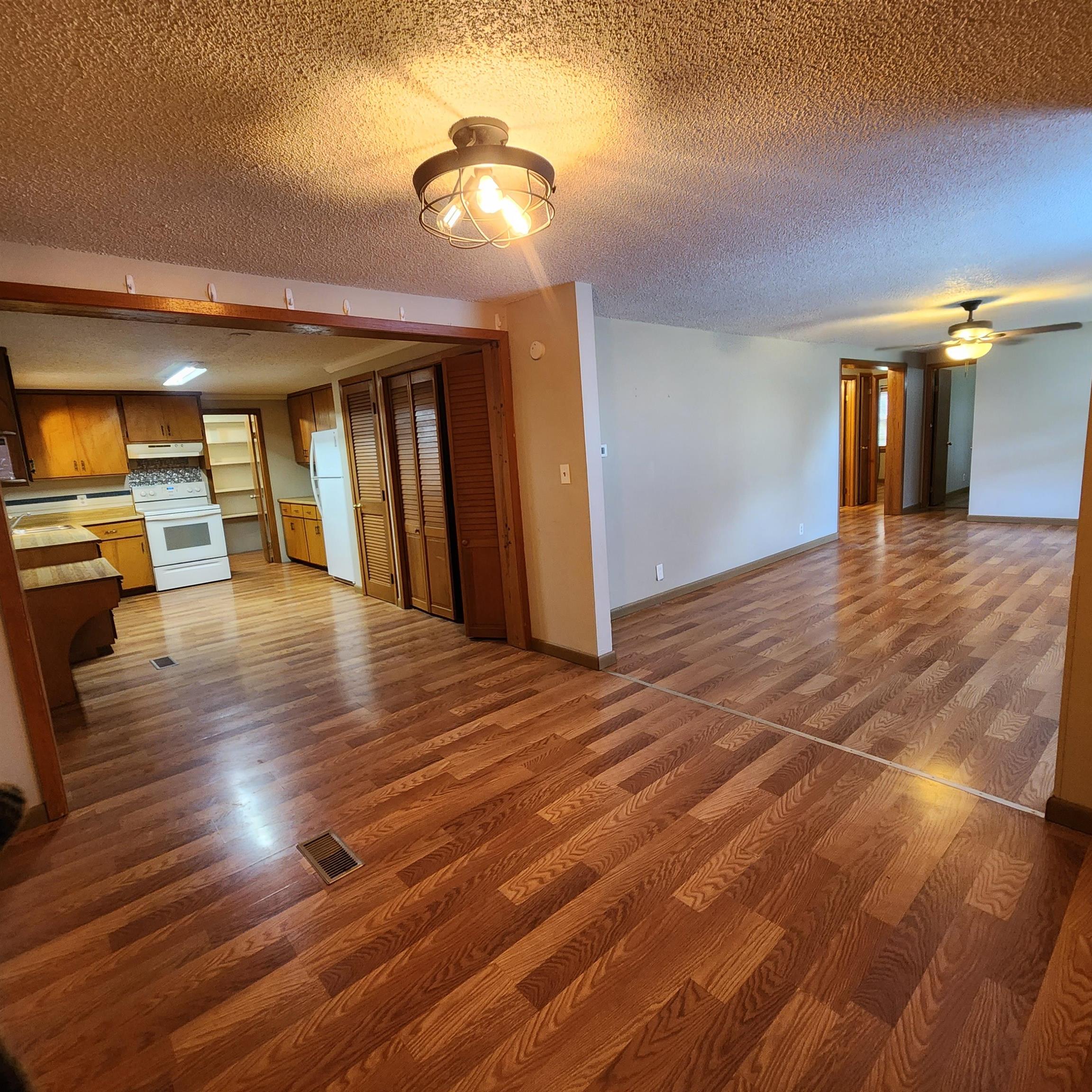 380  Mimosa Estates  Ash Flat, AR