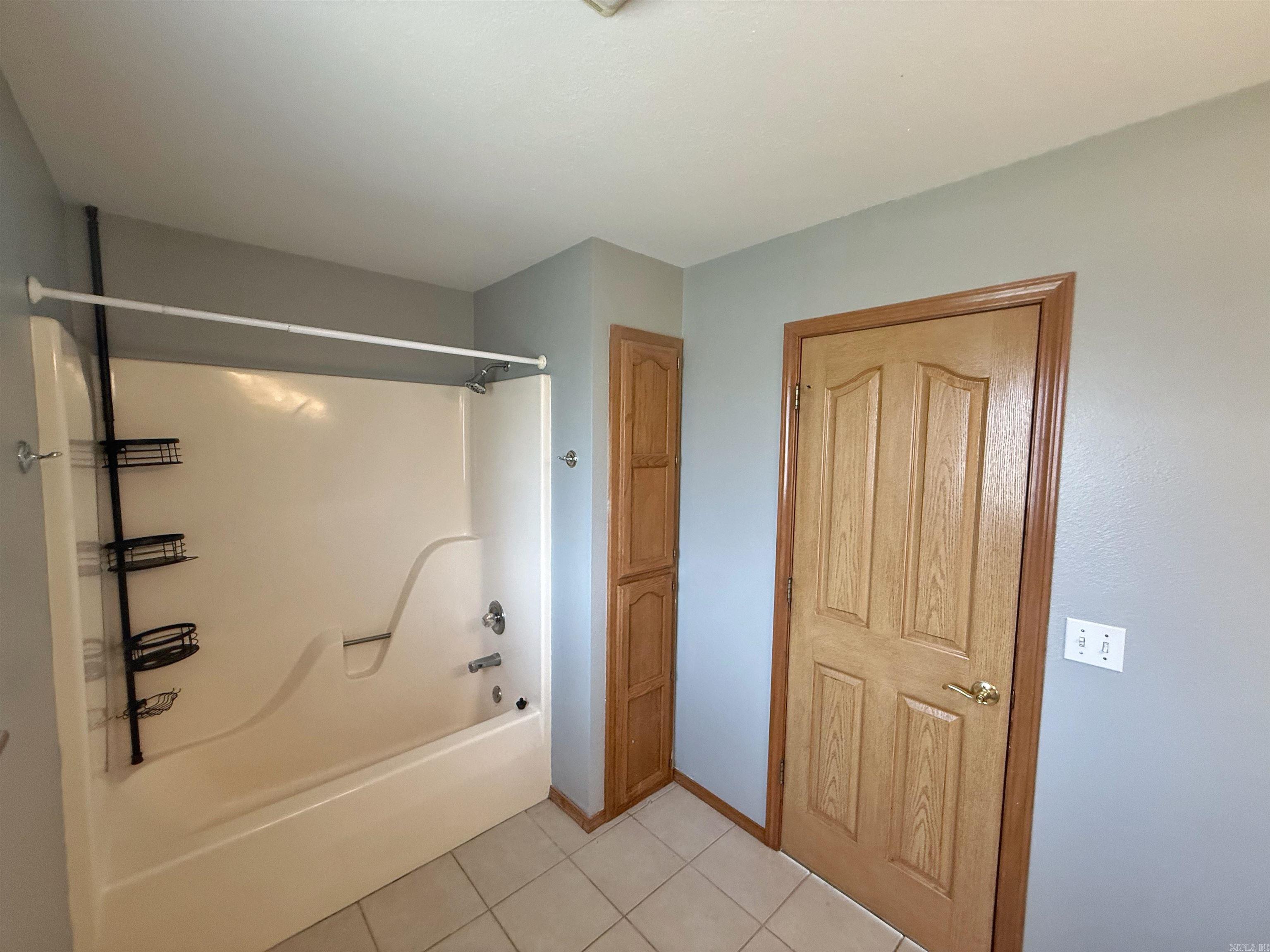 5 Arrowead  Clarksville, AR