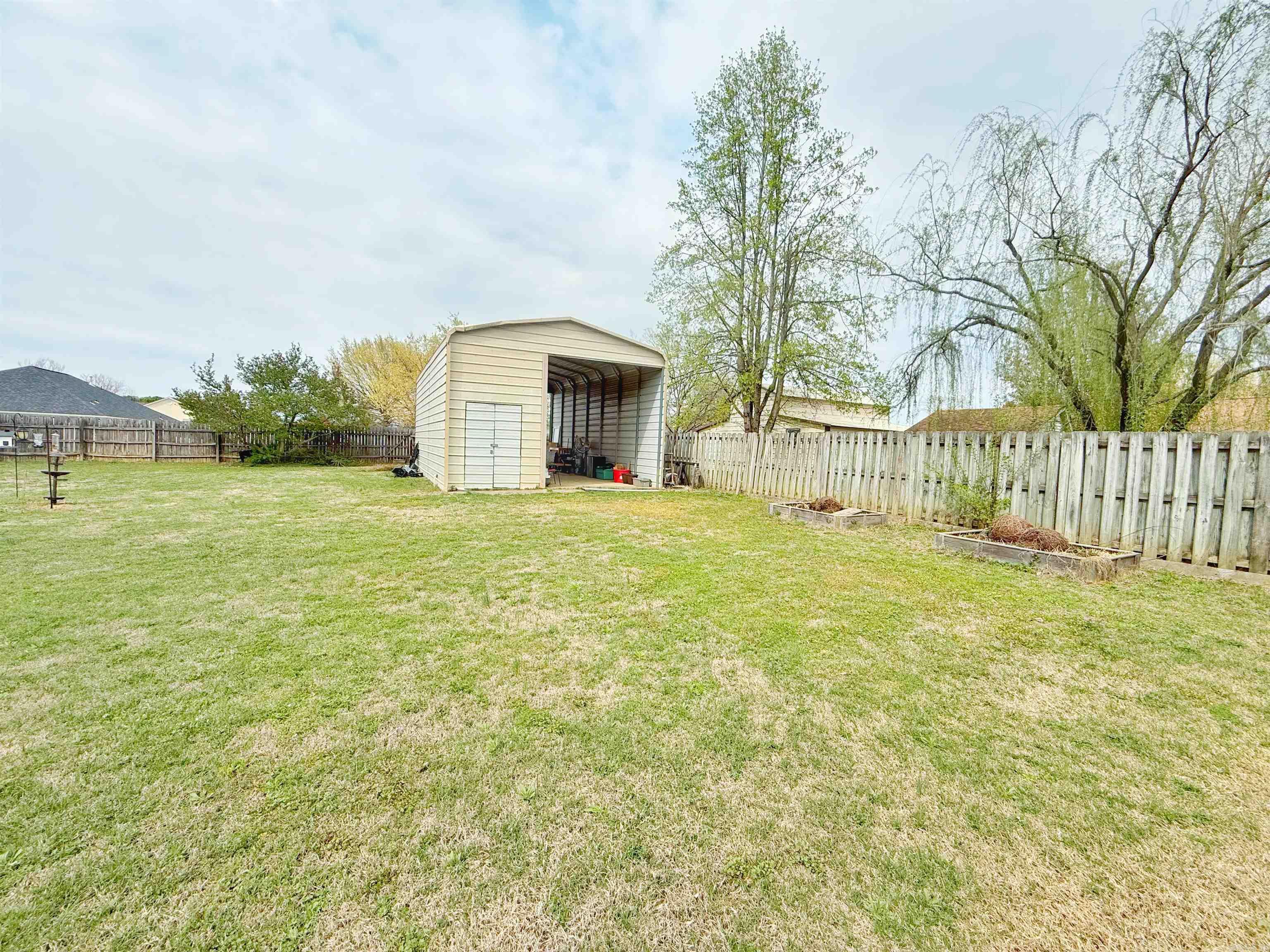 5  Arrowead  Clarksville, AR