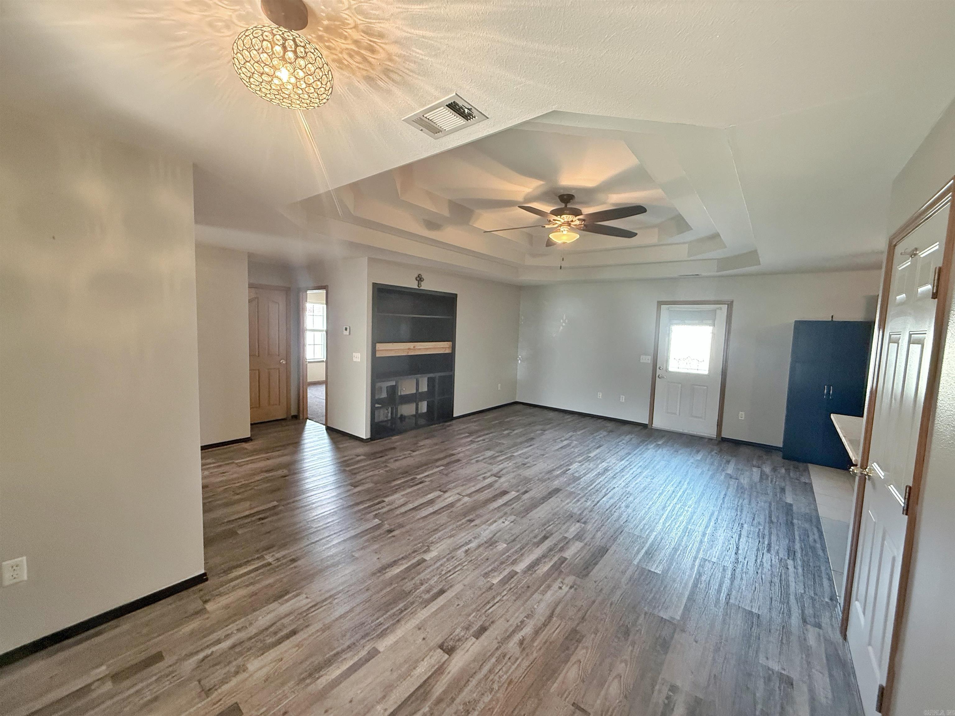 5  Arrowead  Clarksville, AR