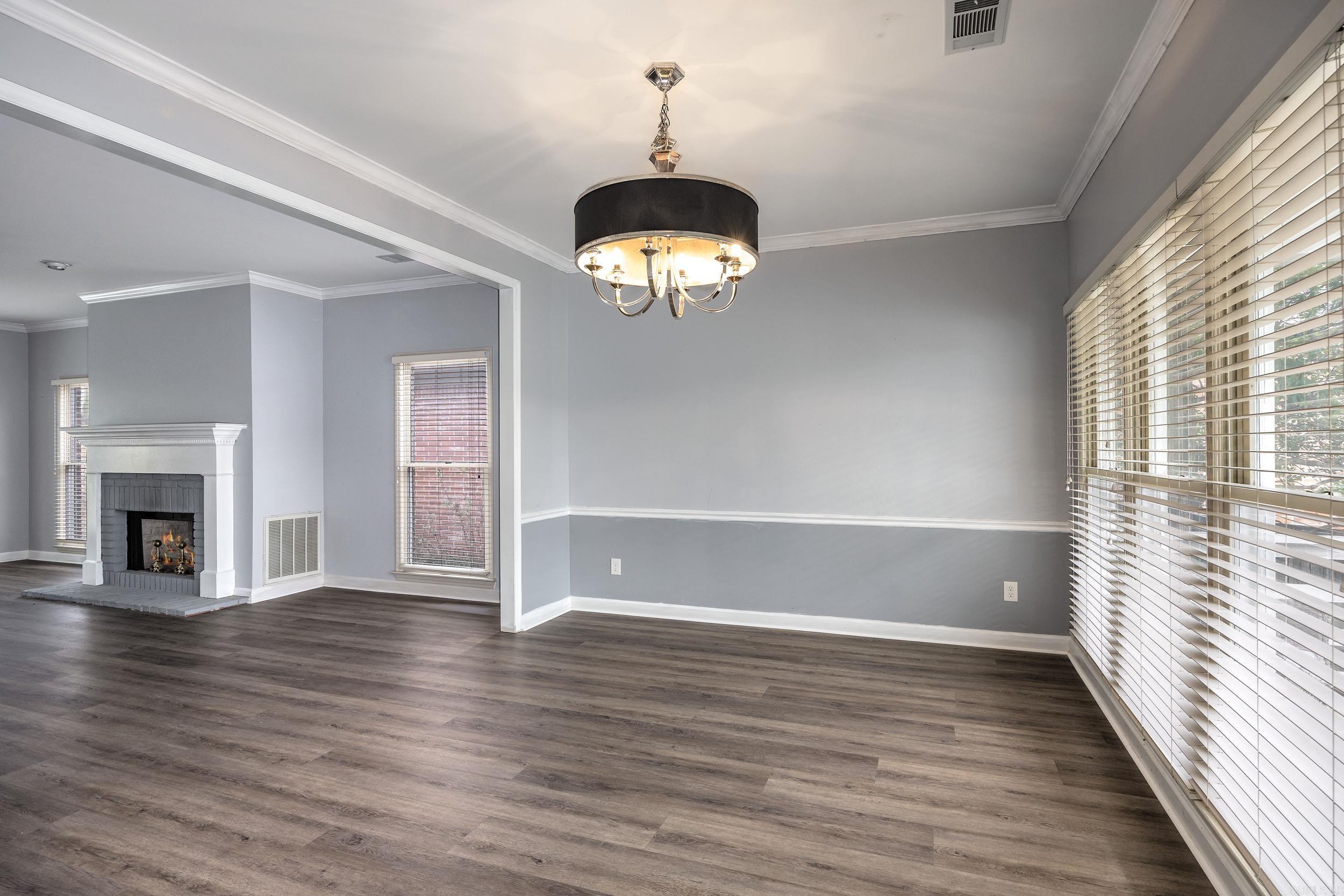 7 Carrollton Court Little Rock, AR 72211