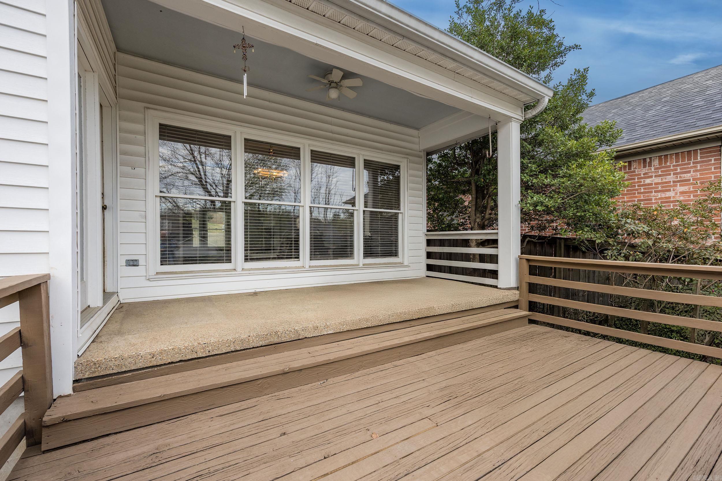 7 Carrollton Court Little Rock, AR 72211
