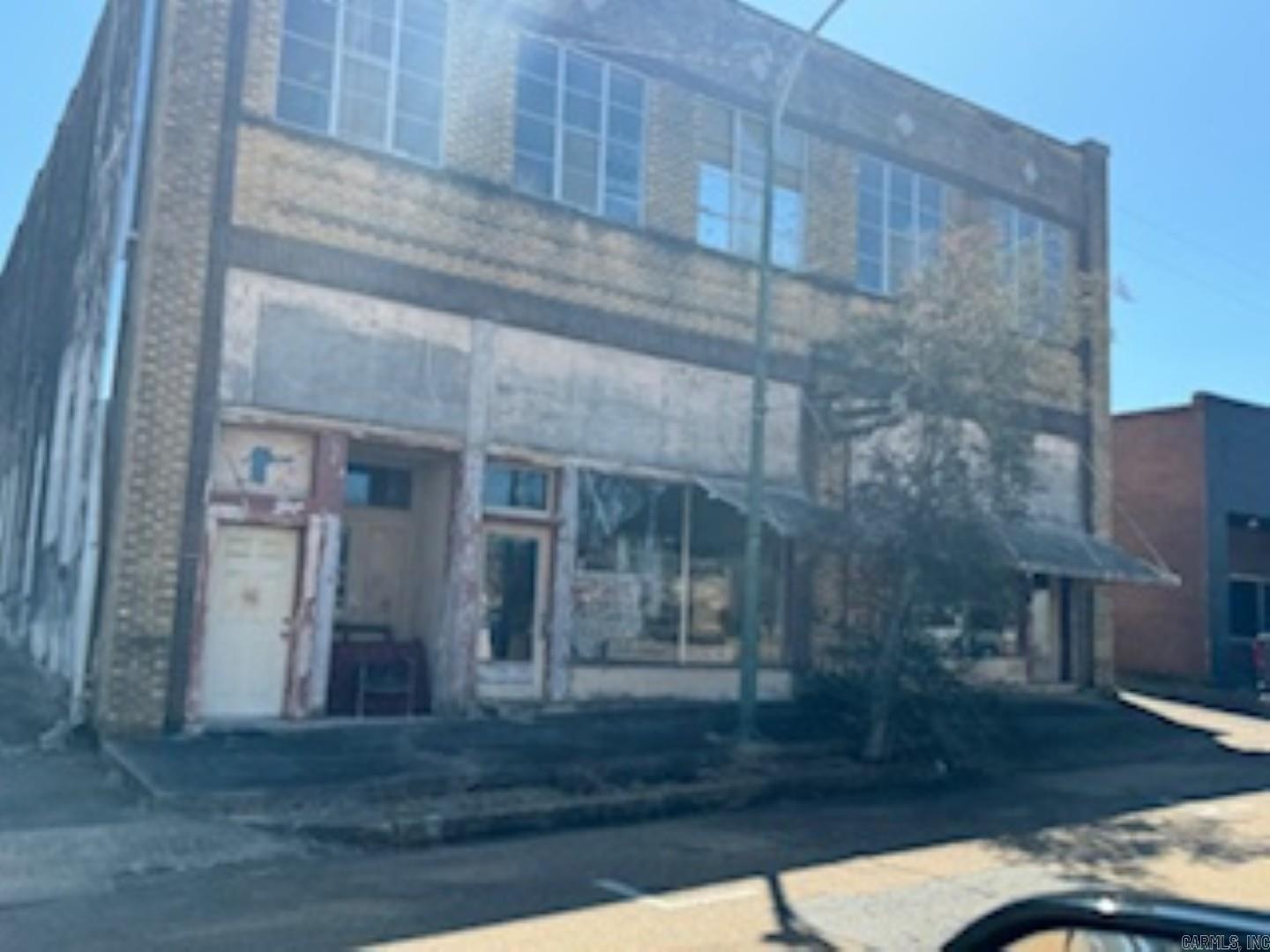 217 E Washington St  Camden, AR
