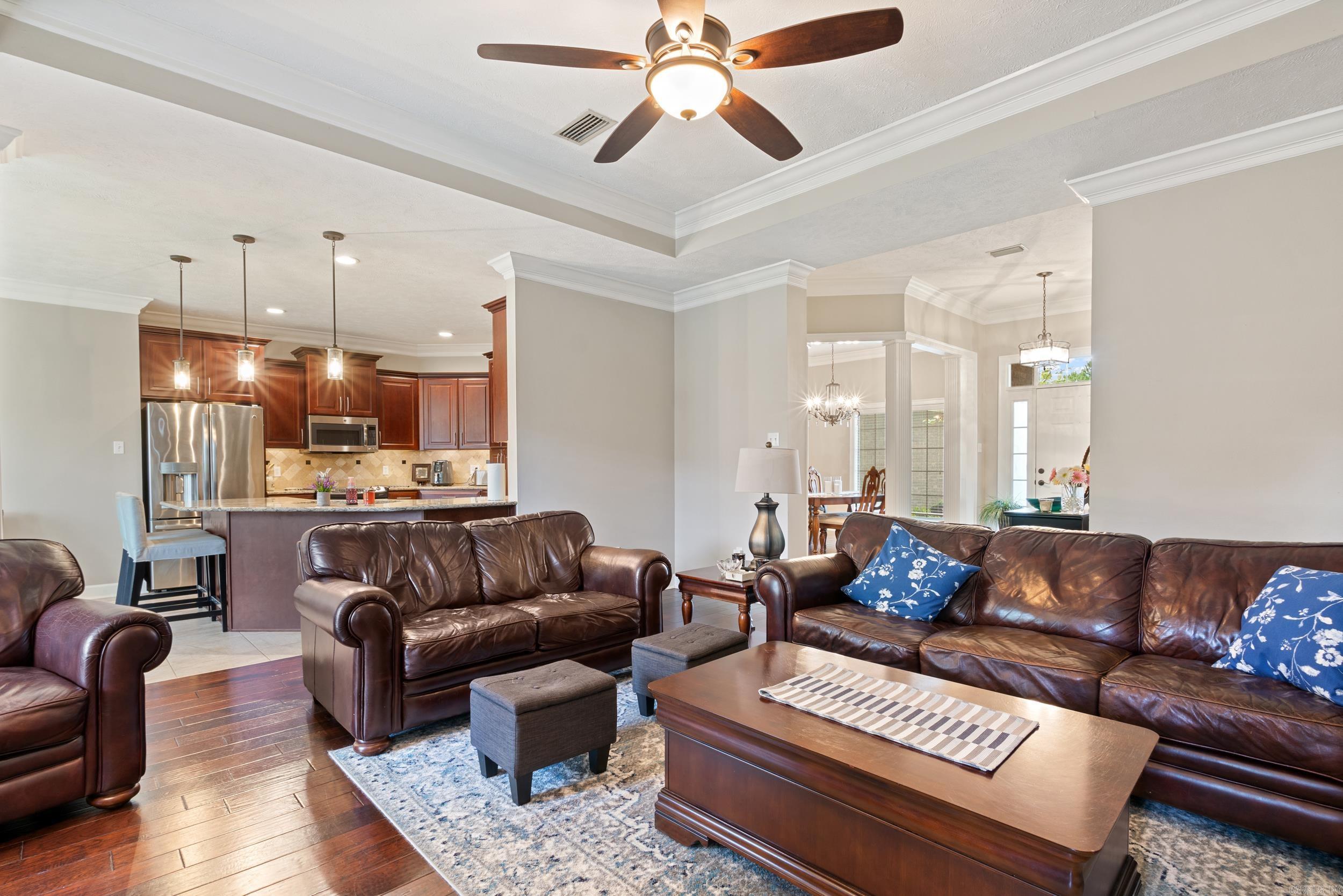 3035 Crawford Loop