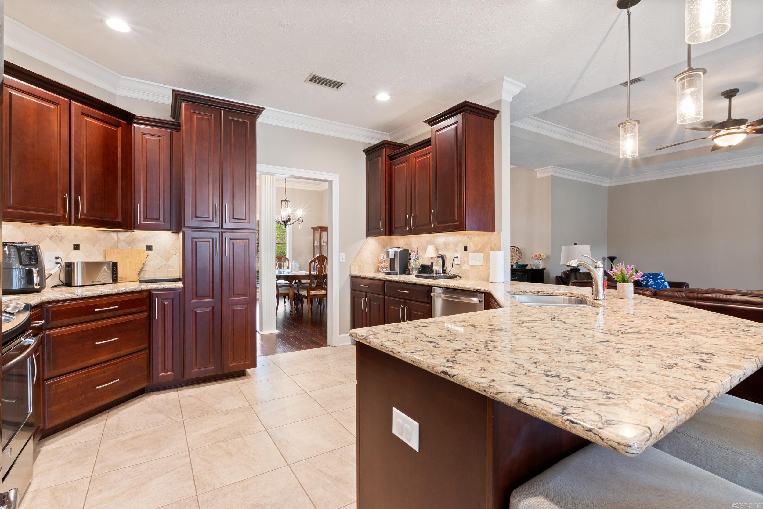 3035 Crawford Loop